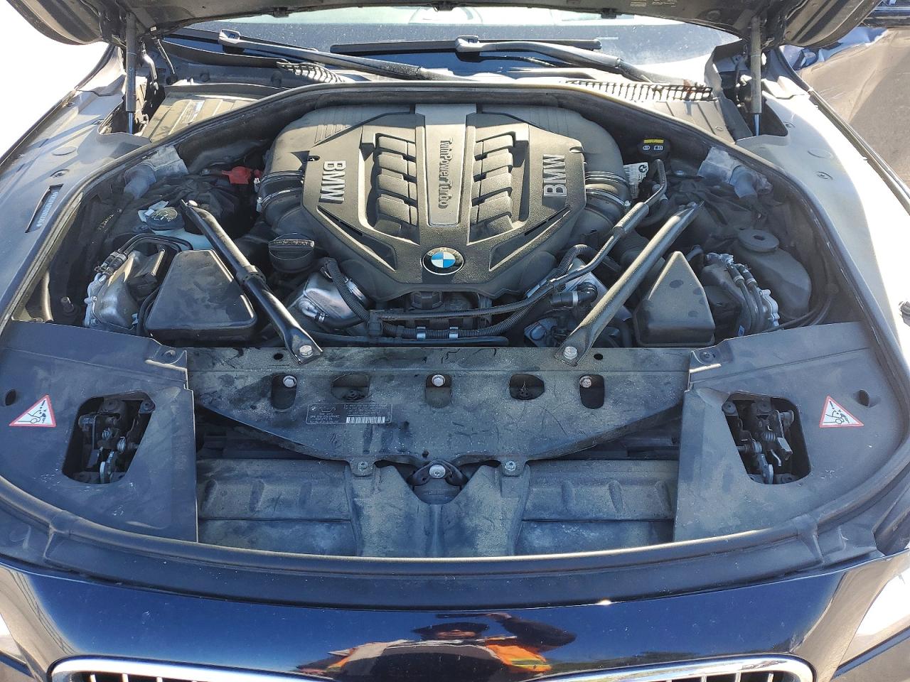 2014 Bmw 750 Lxi Черный vin: WBAYF8C57ED653767