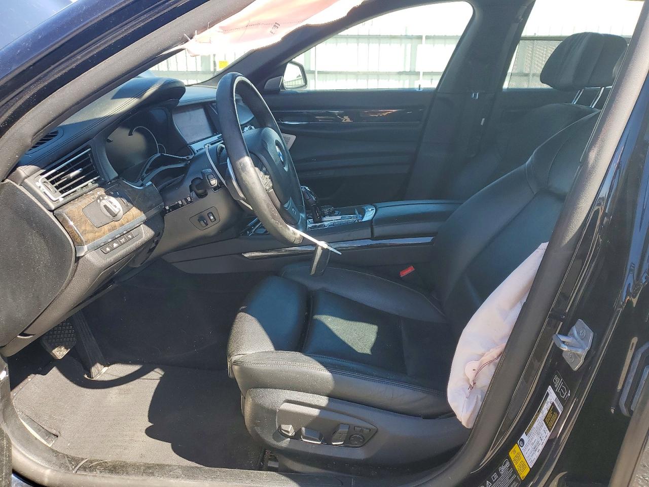 2014 Bmw 750 Lxi Черный vin: WBAYF8C57ED653767