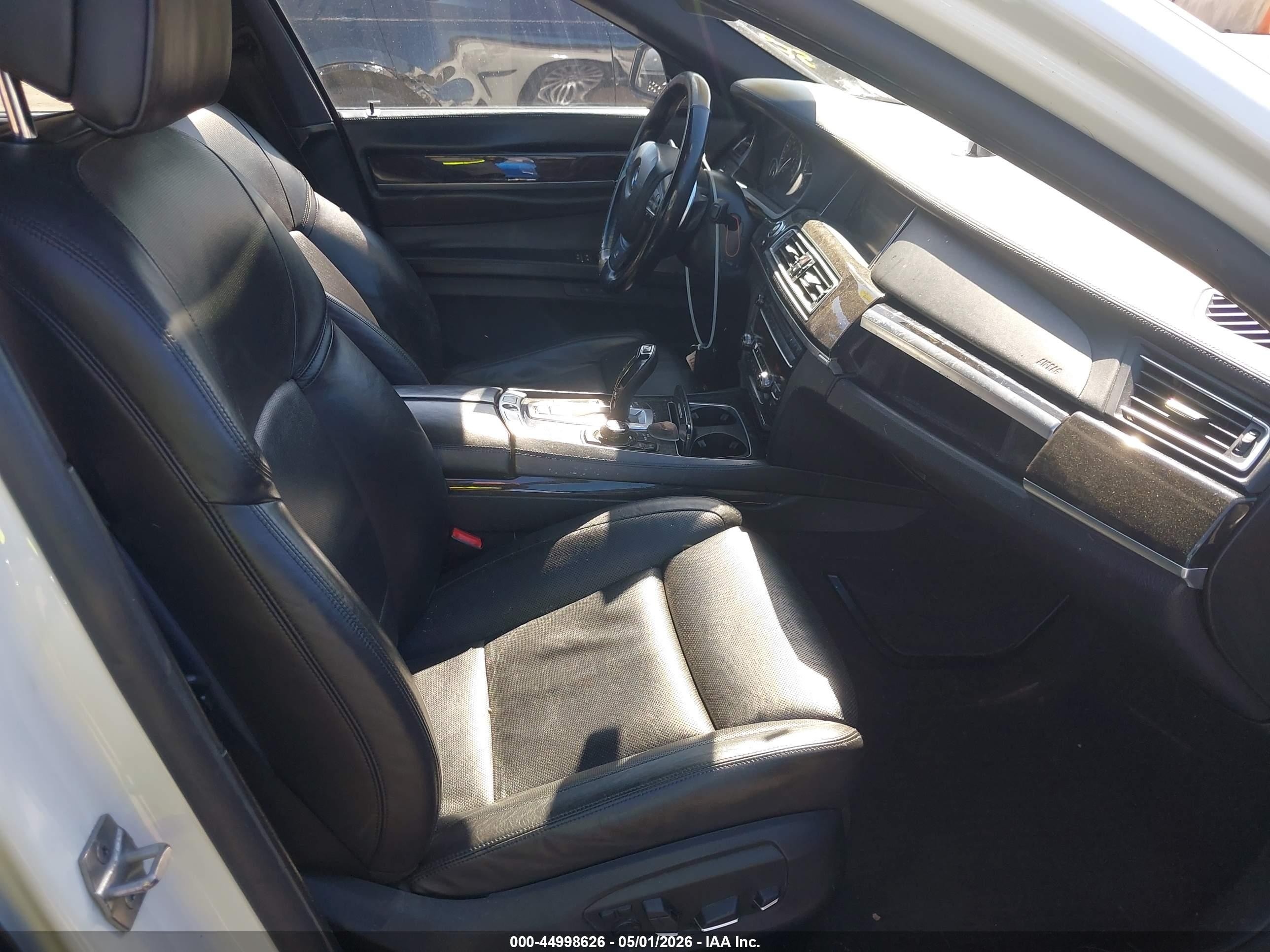 2013 Bmw 750li Xdrive White vin: WBAYF8C5XDD140060