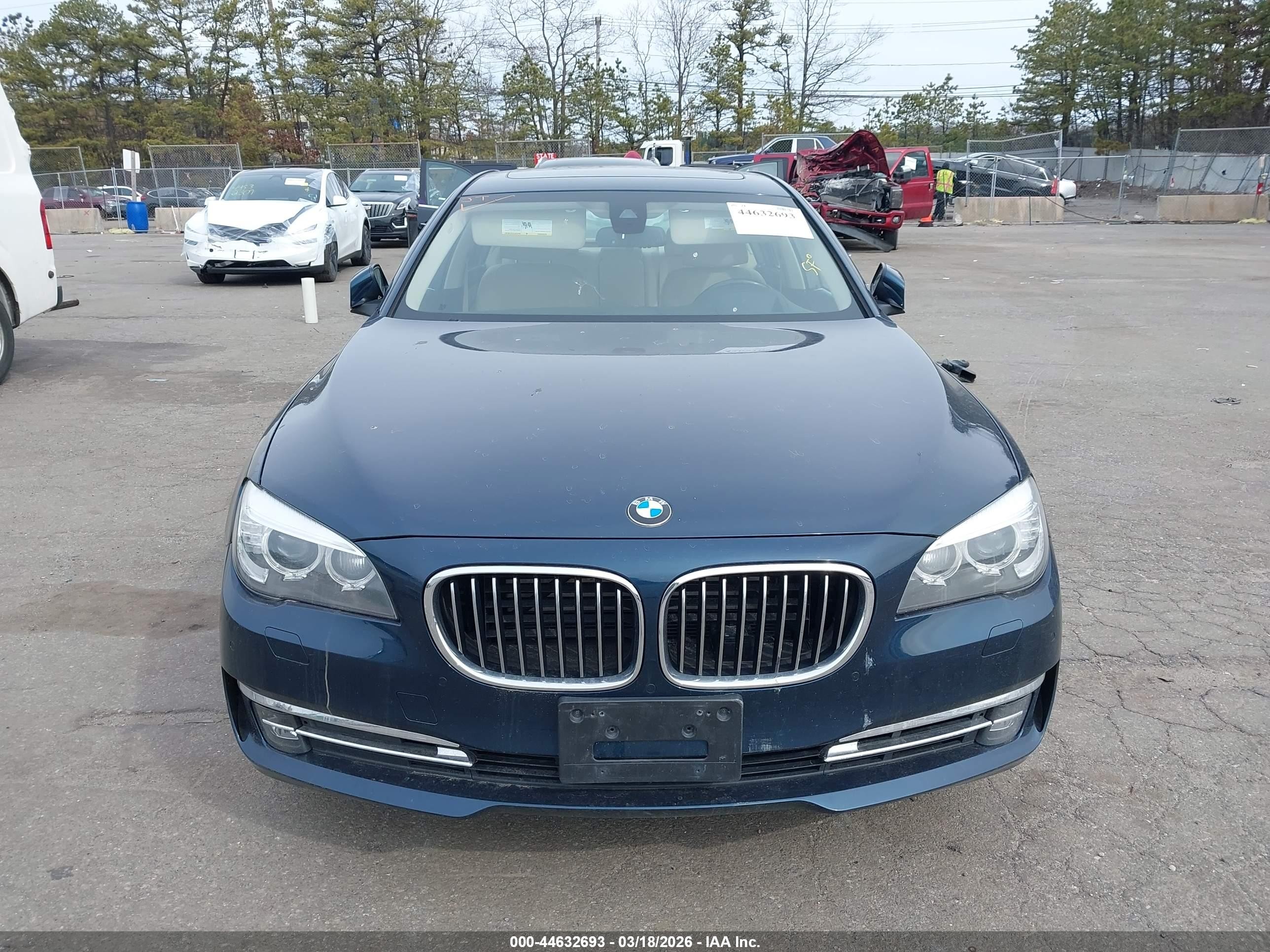 2014 Bmw Alpina B7 Xdrive Dark Blue vin: WBAYF8C5XED652886