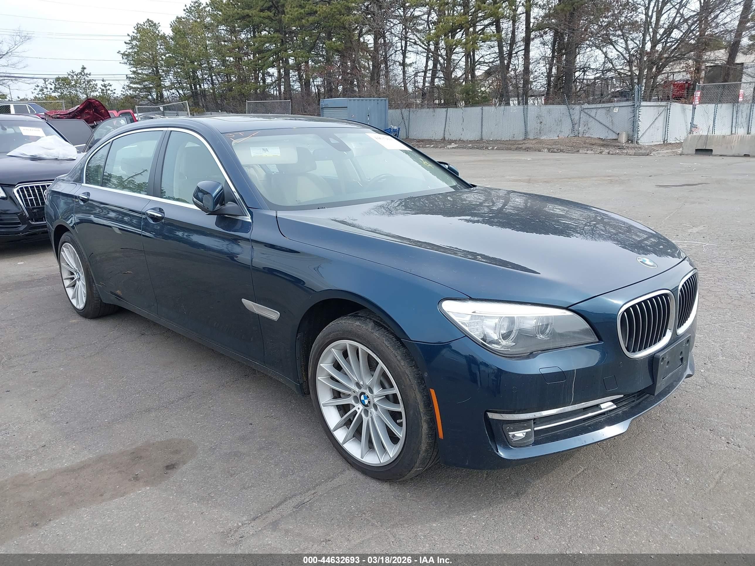 2014 Bmw Alpina B7 Xdrive Dark Blue vin: WBAYF8C5XED652886