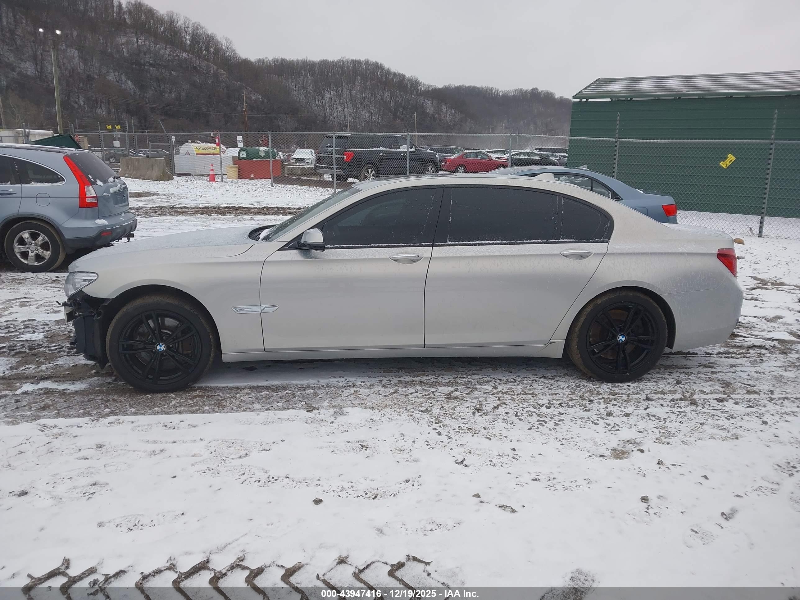 2014 Bmw Alpina B7 Xdrive Beige vin: WBAYF8C5XED653066