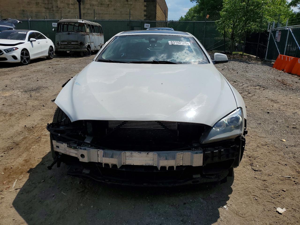 2013 Bmw 650 Xi White vin: WBAYM1C52DDZ02634