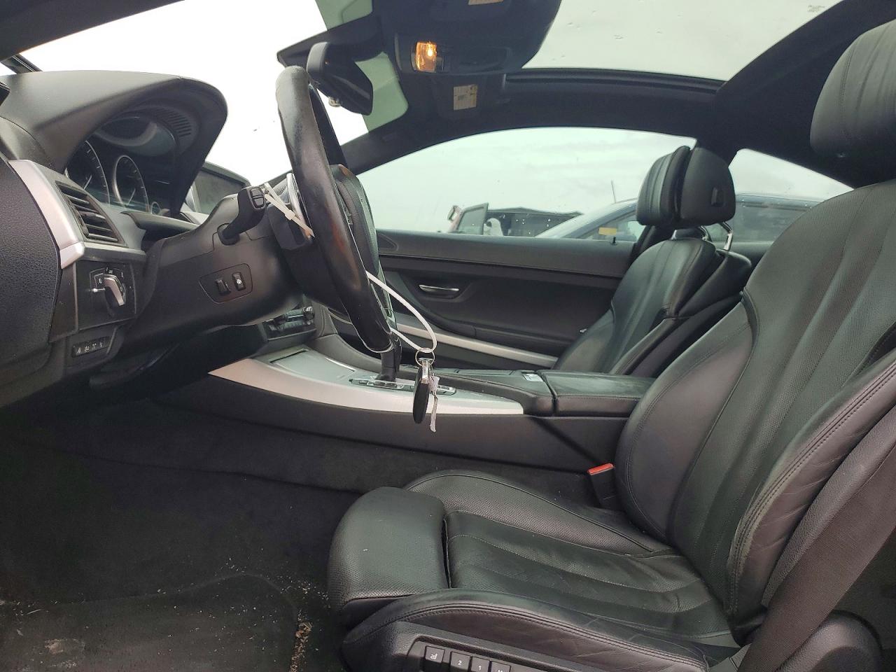 2013 Bmw 650 Xi White vin: WBAYM1C55DDZ02398
