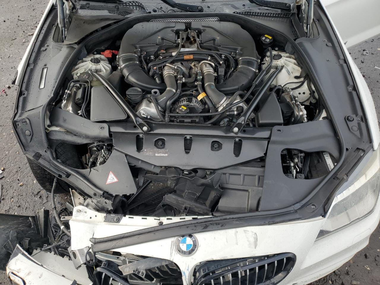 2015 Bmw 650 I White vin: WBAYM9C56FD248366