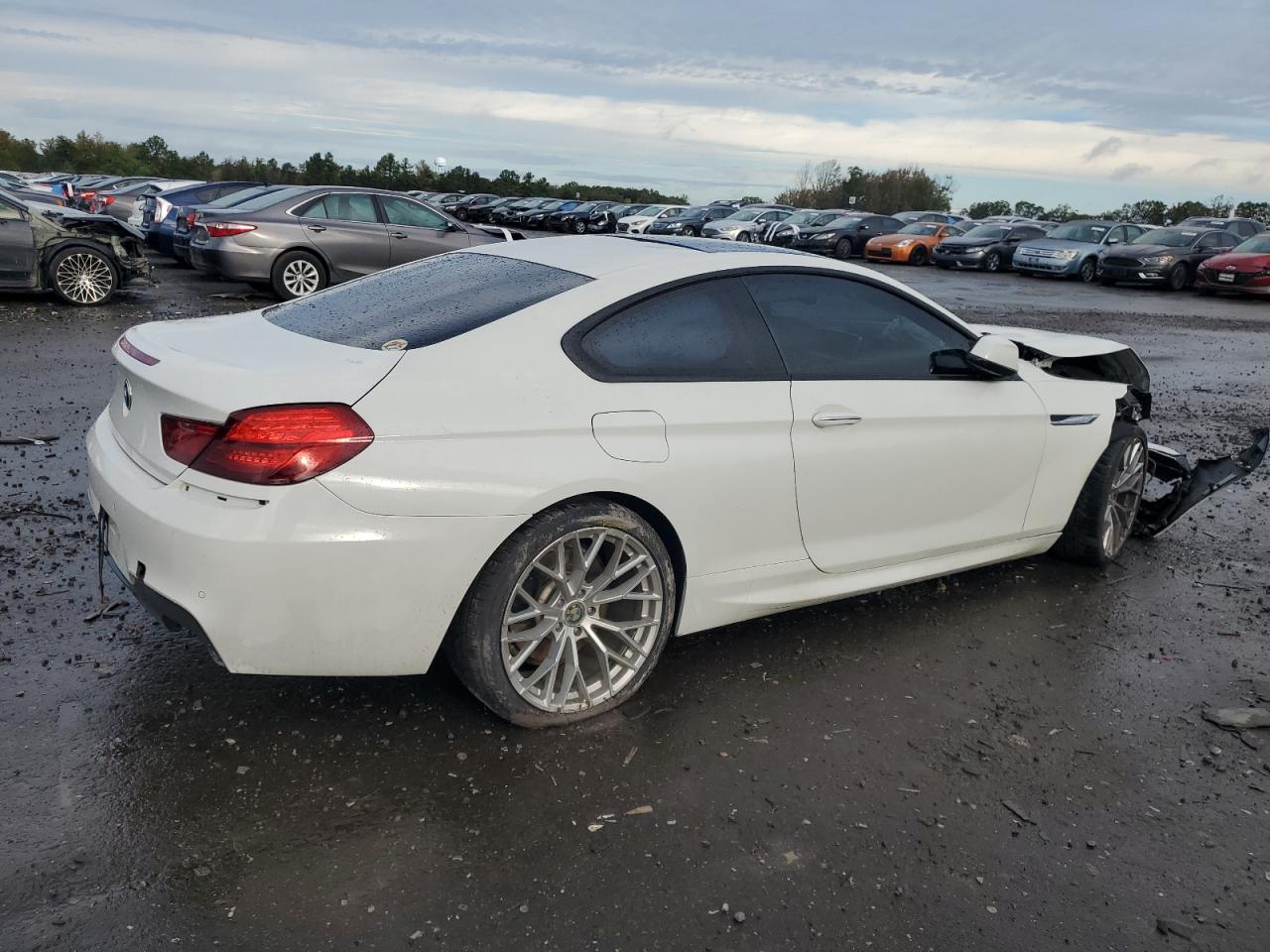 2015 Bmw 650 I White vin: WBAYM9C56FD248366