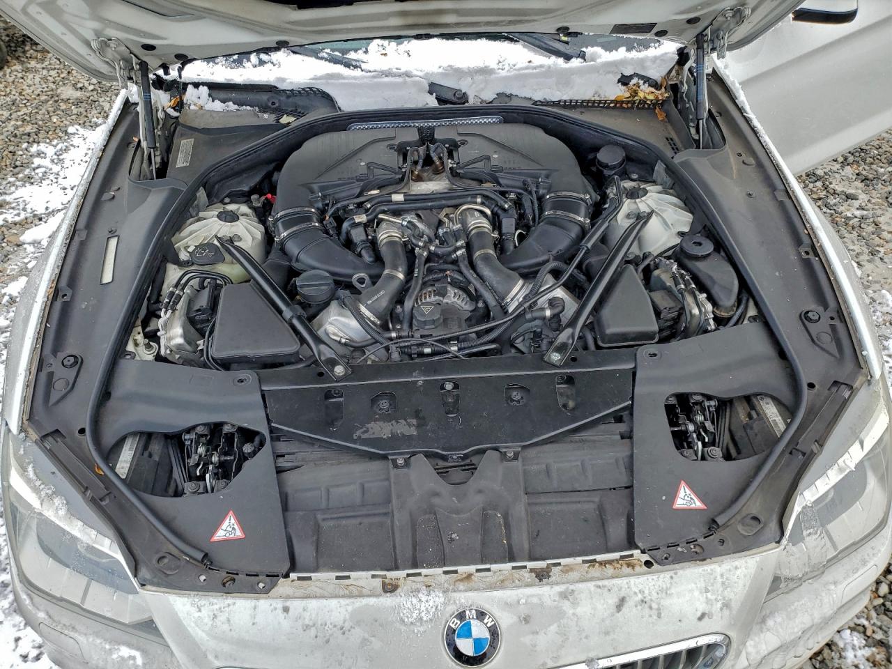 2014 Bmw 650 Xi Белый vin: WBAYP1C58ED216333