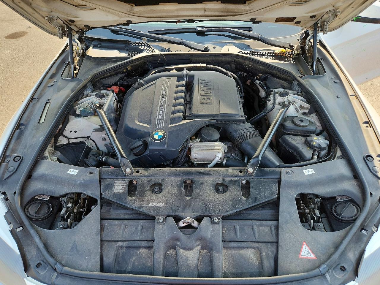 2014 Bmw 640 Xi White vin: WBAYP5C56EDZ27875