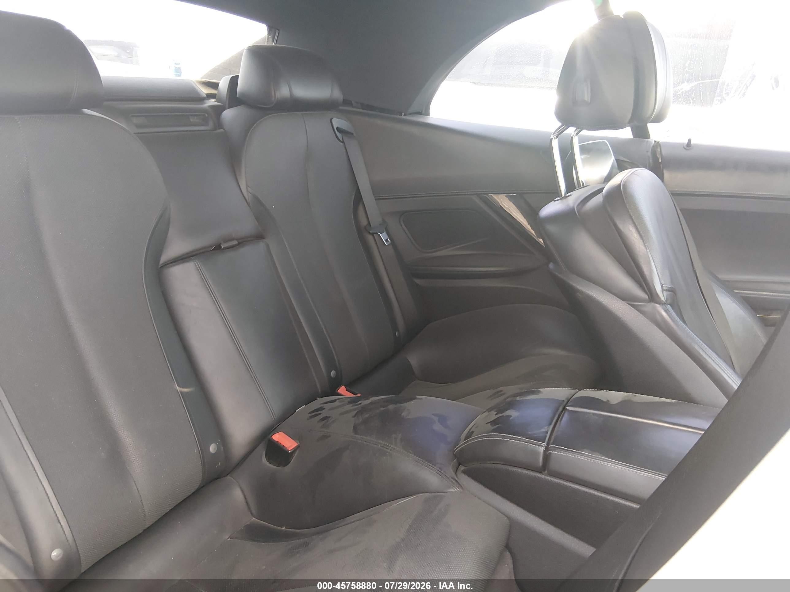 2015 Bmw 650i Черный vin: WBAYP9C55FD170086