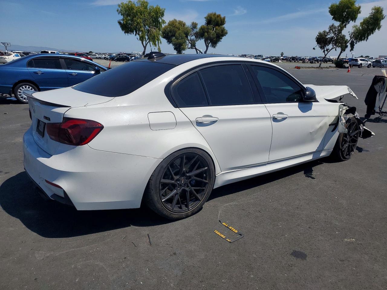 2015 Bmw M3 White vin: WBS3C9C54FJ276340