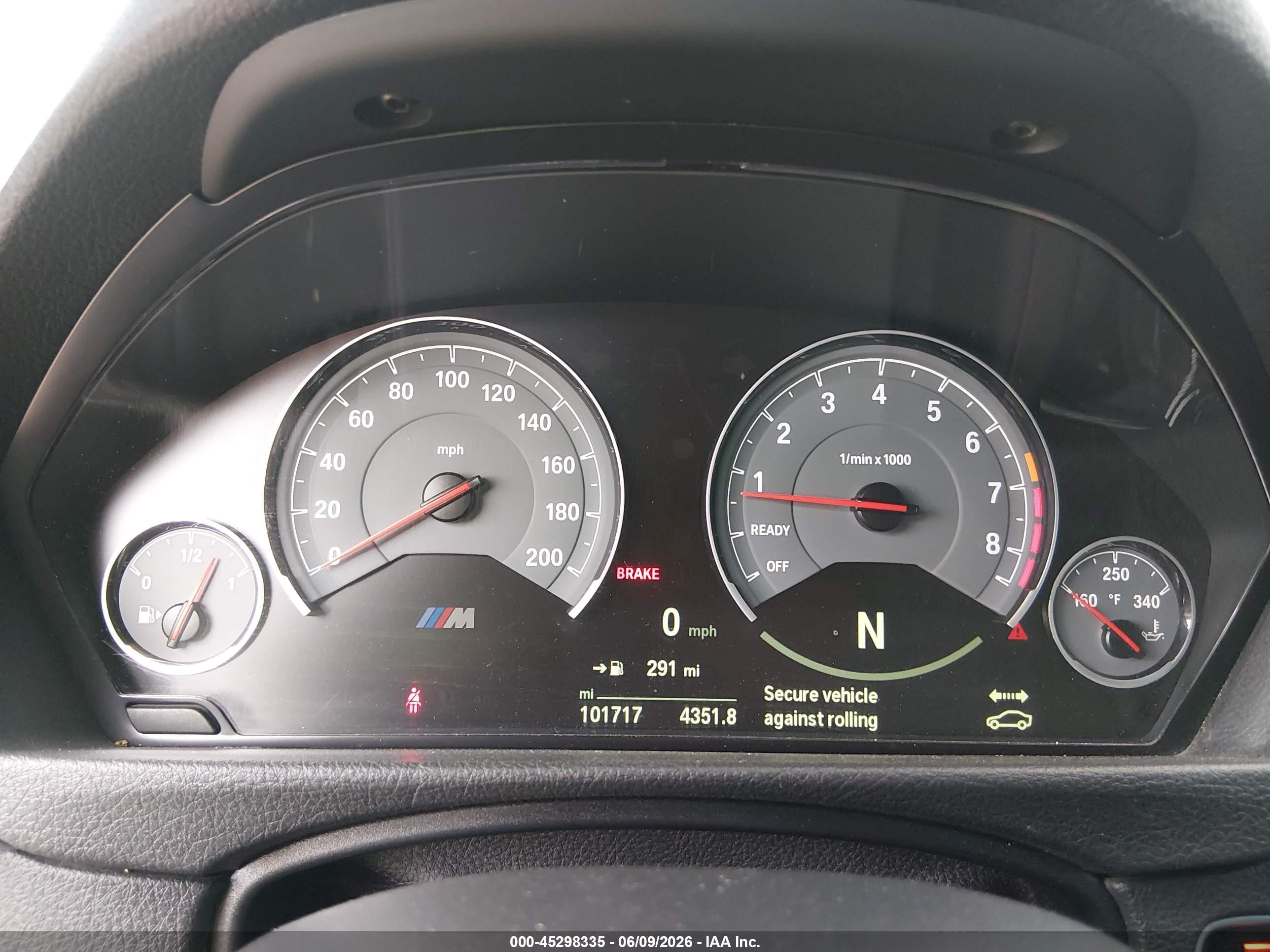 2015 Bmw M3   White vin: WBS3C9C54FP803368