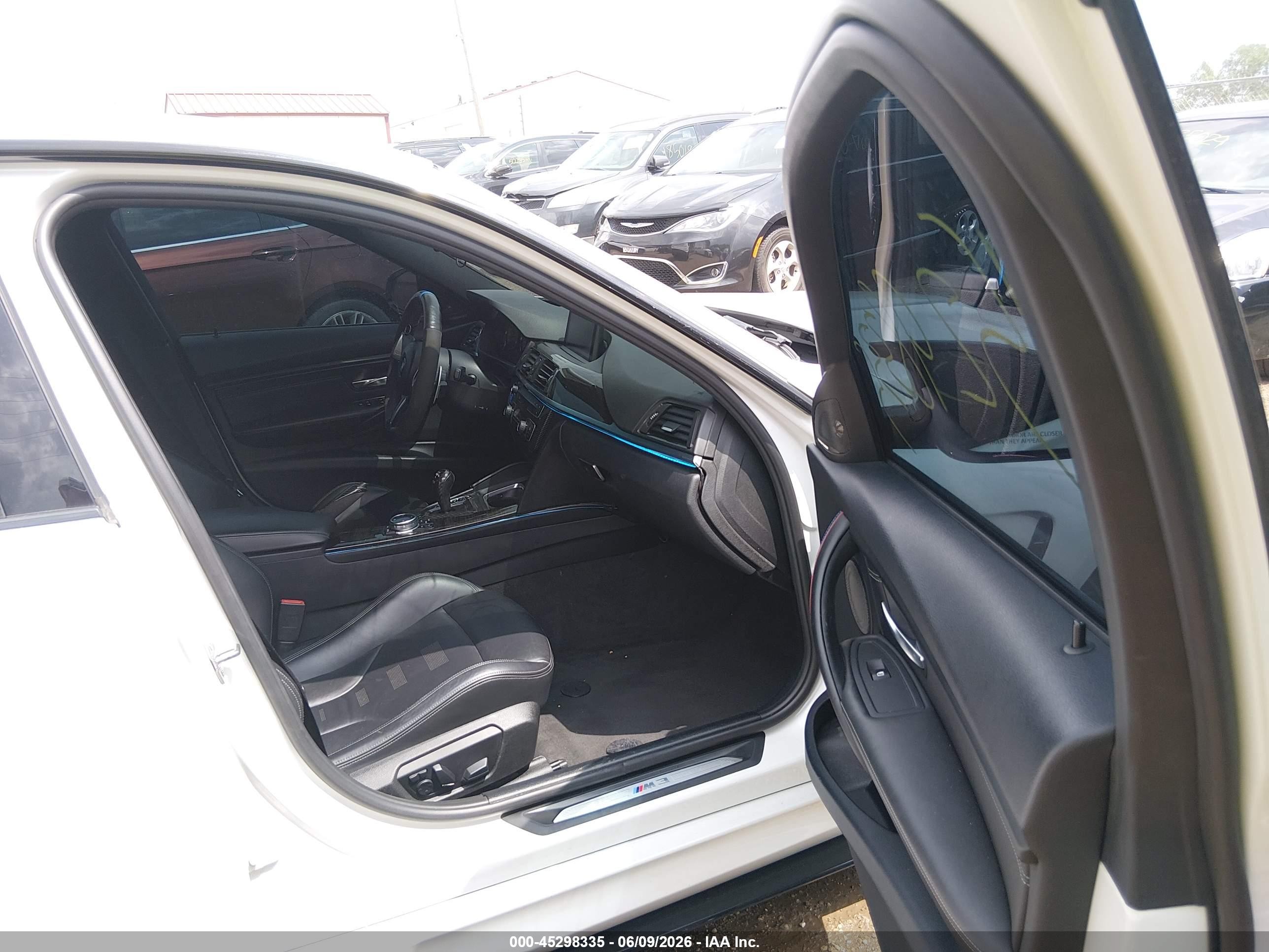 2015 Bmw M3   White vin: WBS3C9C54FP803368