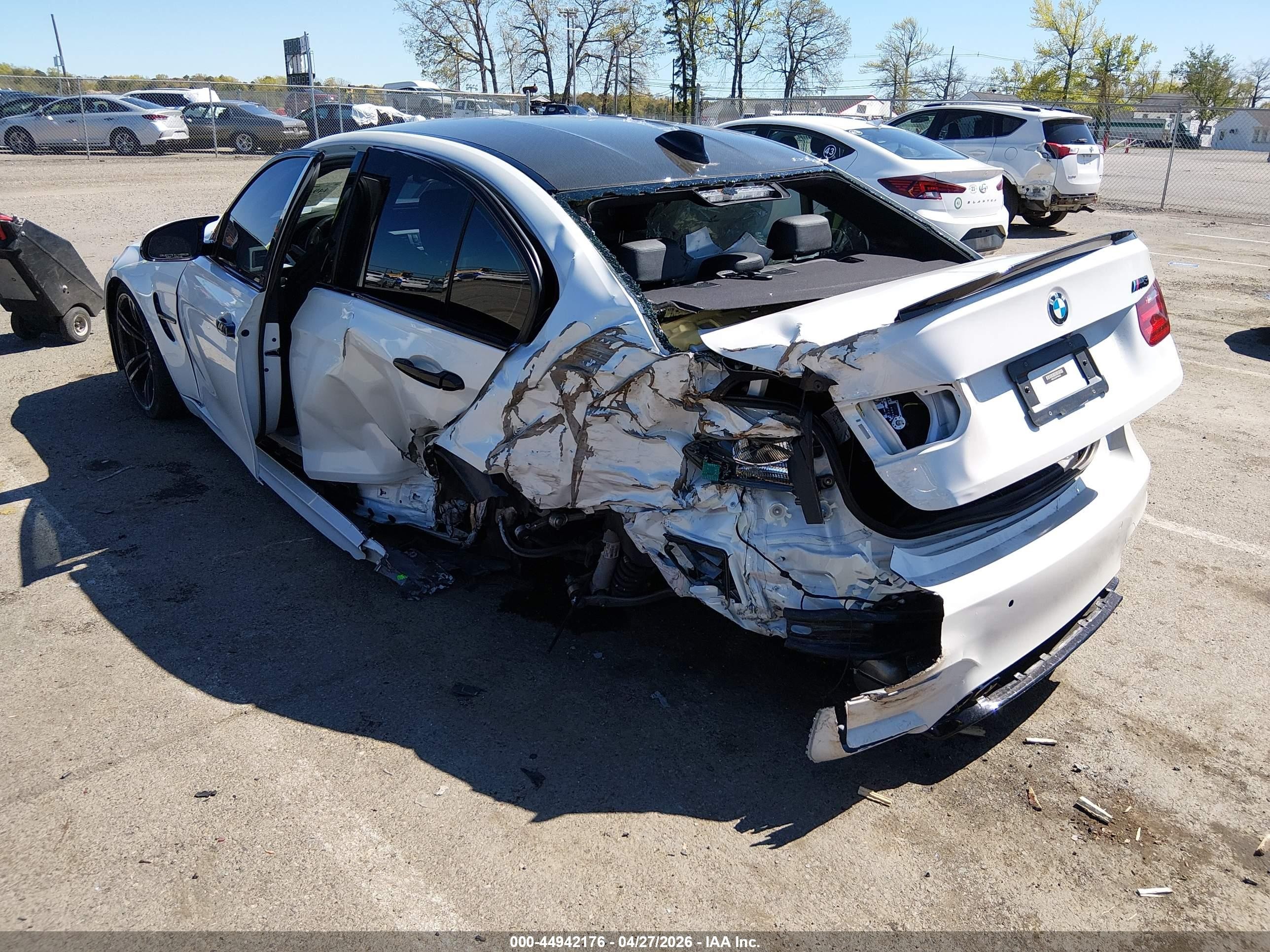2015 Bmw M3   White vin: WBS3C9C56FP805378