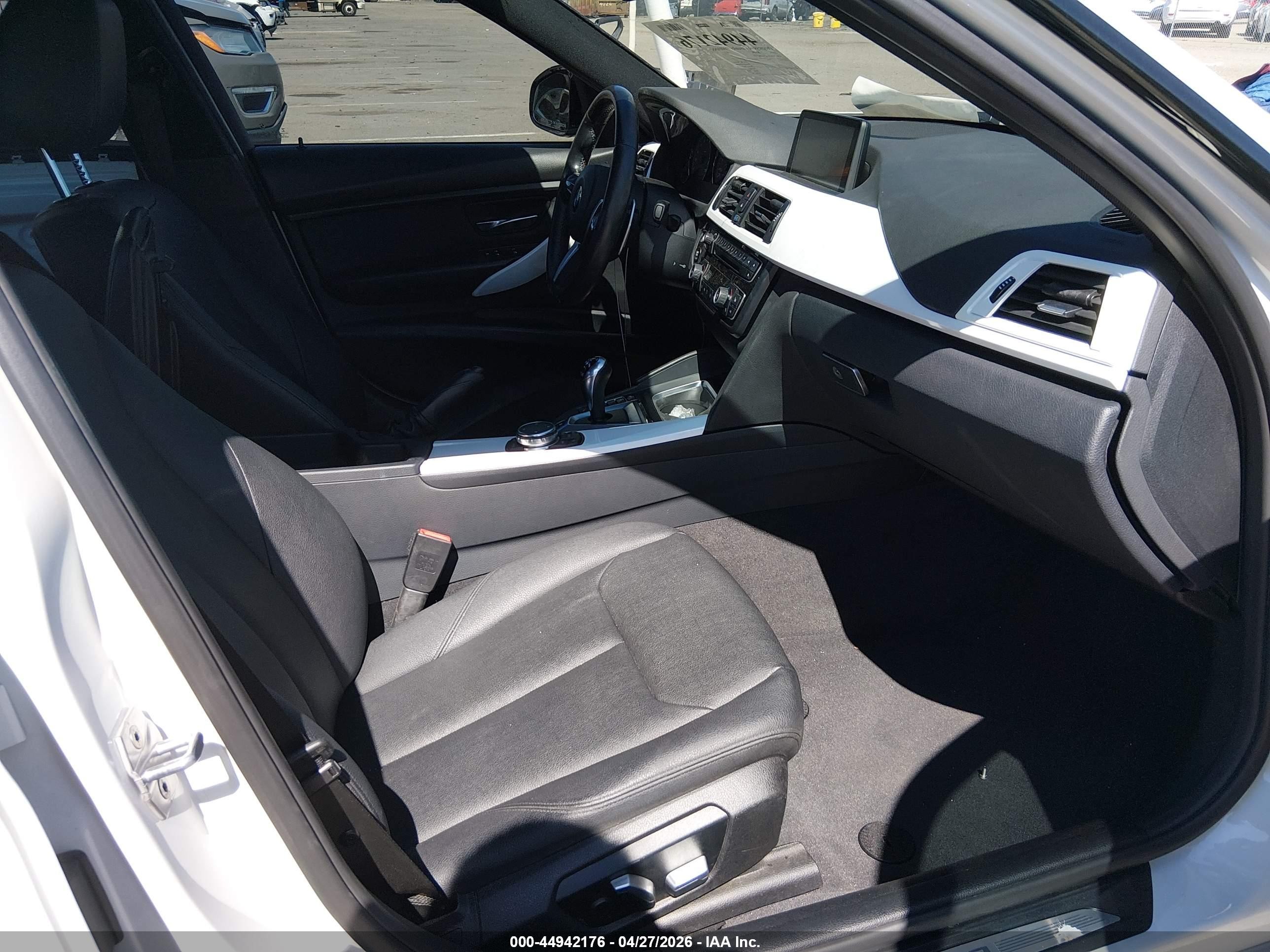 2015 Bmw M3   White vin: WBS3C9C56FP805378