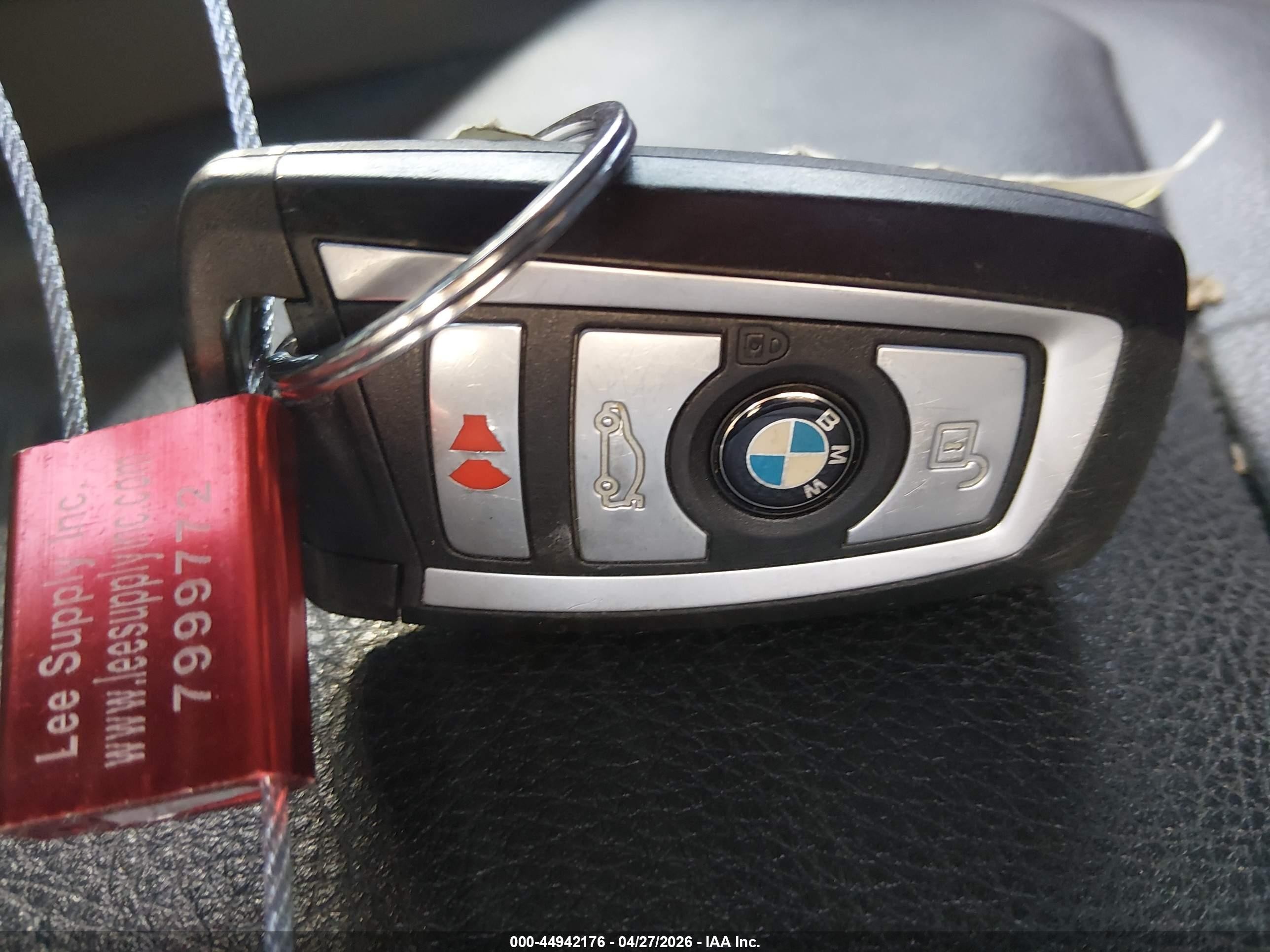 2015 Bmw M3   White vin: WBS3C9C56FP805378