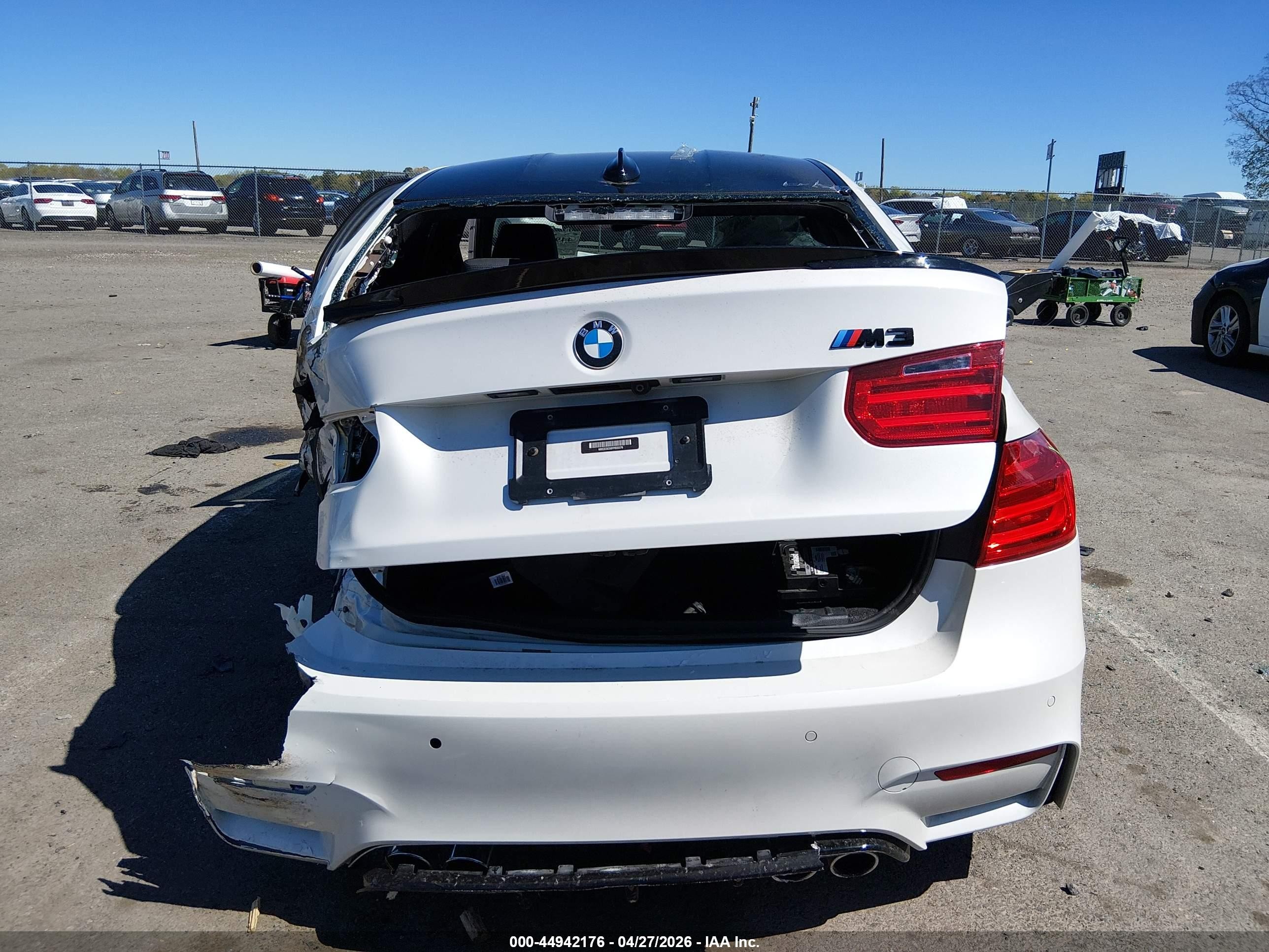 2015 Bmw M3   White vin: WBS3C9C56FP805378