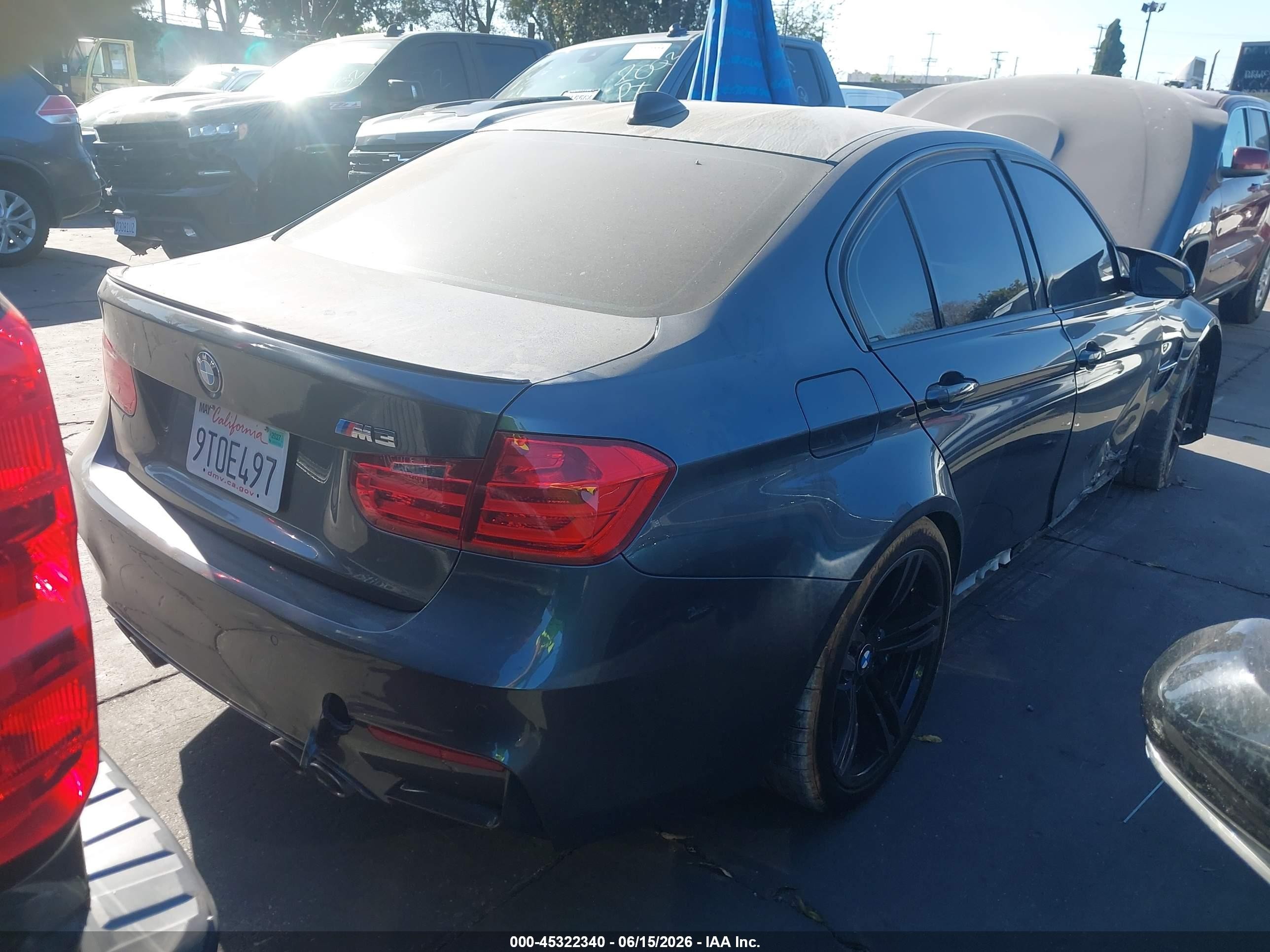 2015 Bmw M3   Gray vin: WBS3C9C58FJ276132