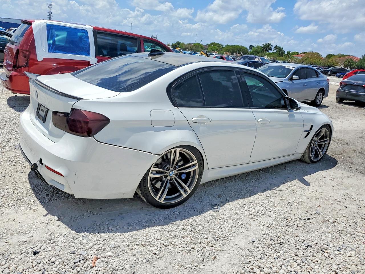 2015 Bmw M3 White vin: WBS3C9C58FP803115