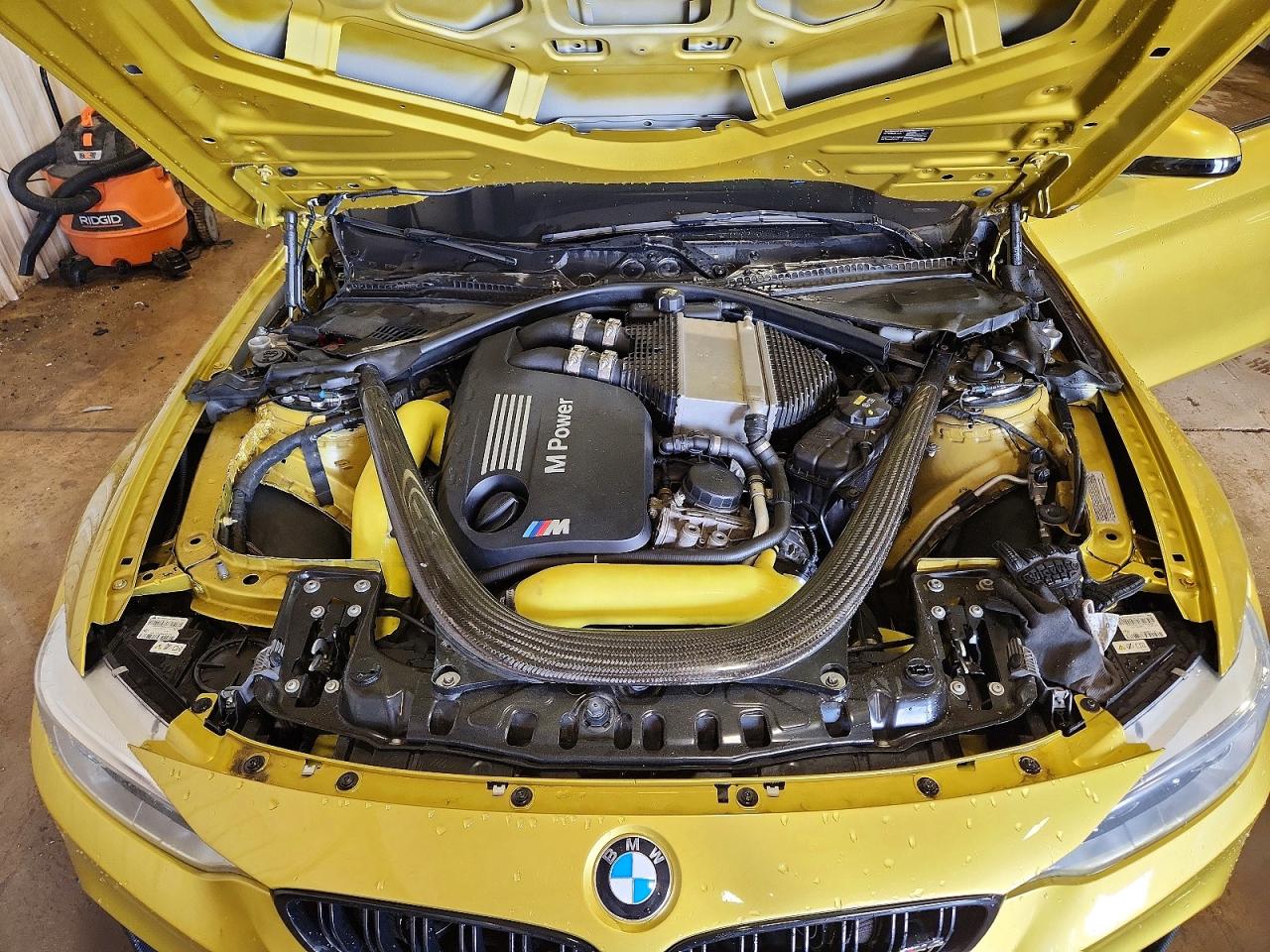 2015 Bmw M4 Желтый vin: WBS3R9C50FK329303