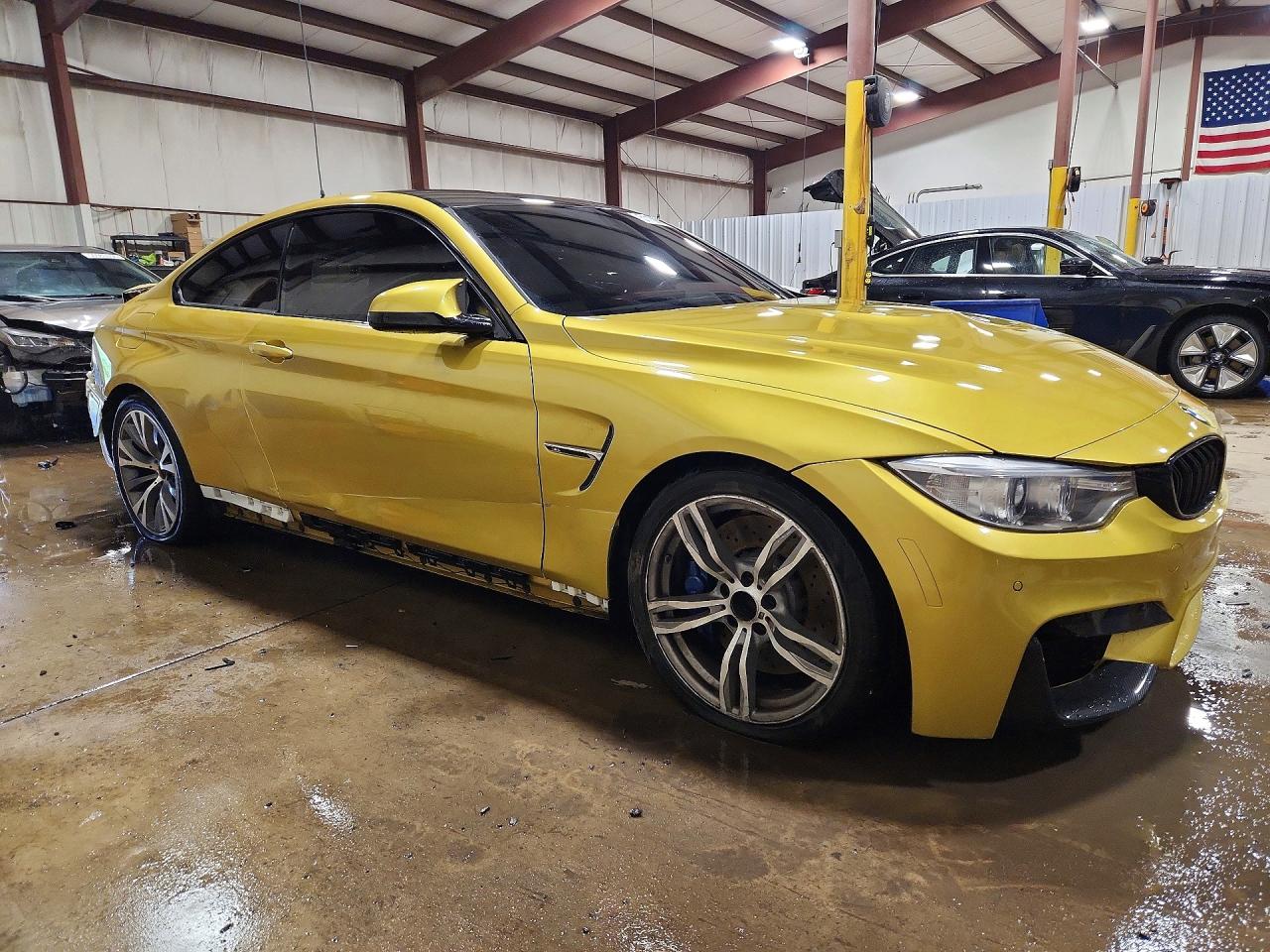 2015 Bmw M4 Желтый vin: WBS3R9C50FK329303