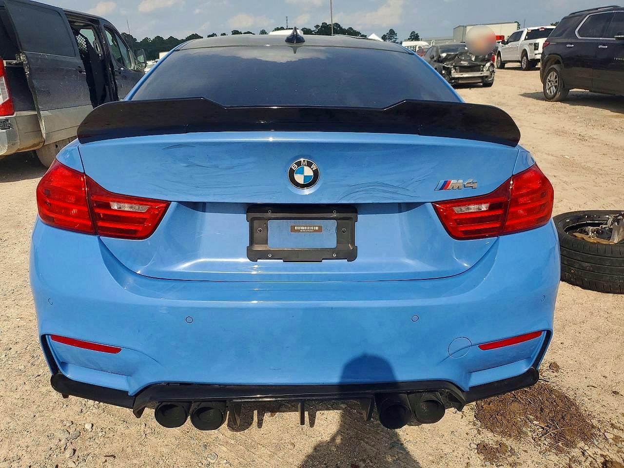 2015 Bmw M4 Blue vin: WBS3R9C50FK331844