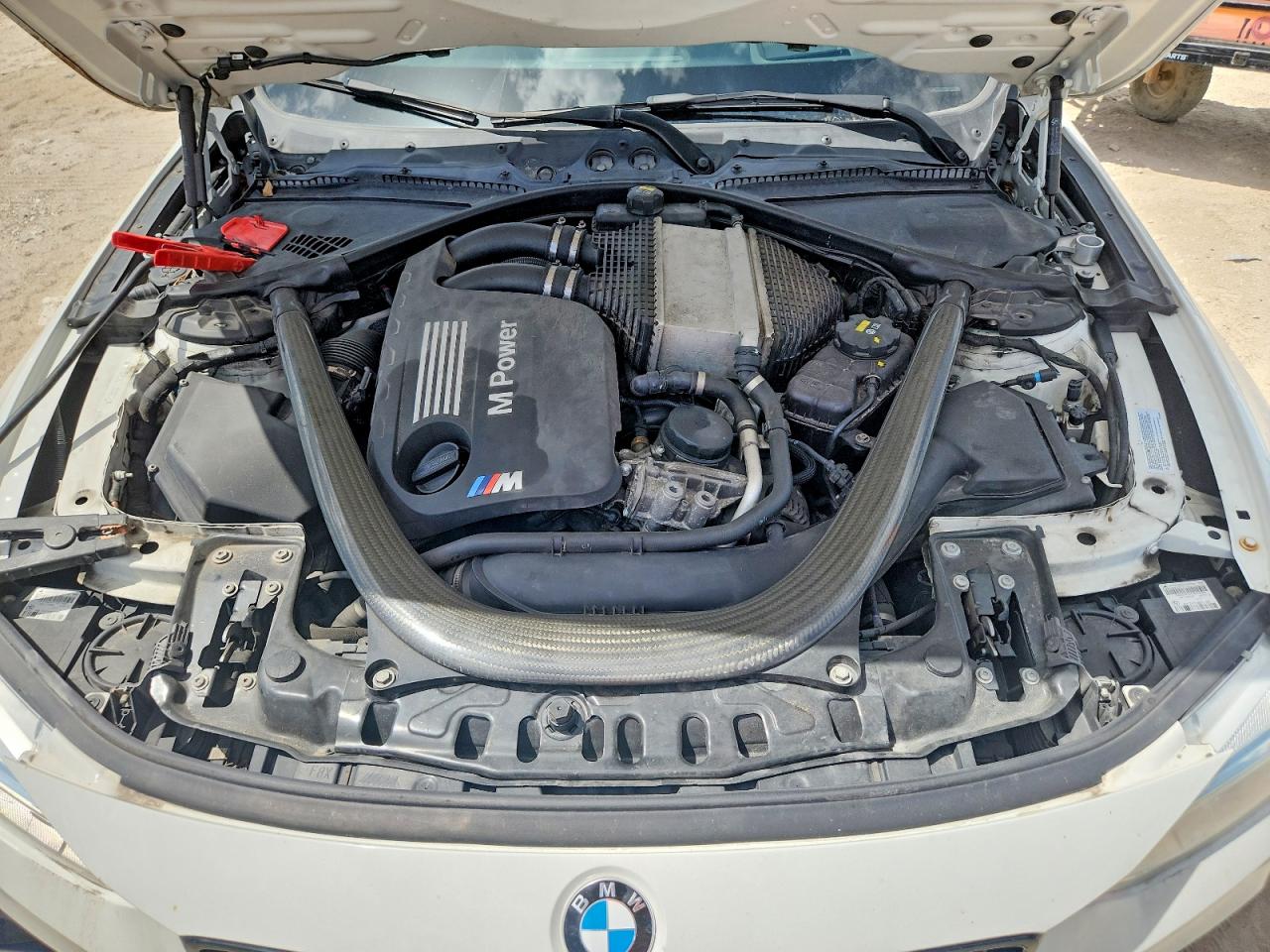 2015 Bmw M4 White vin: WBS3R9C50FK333707