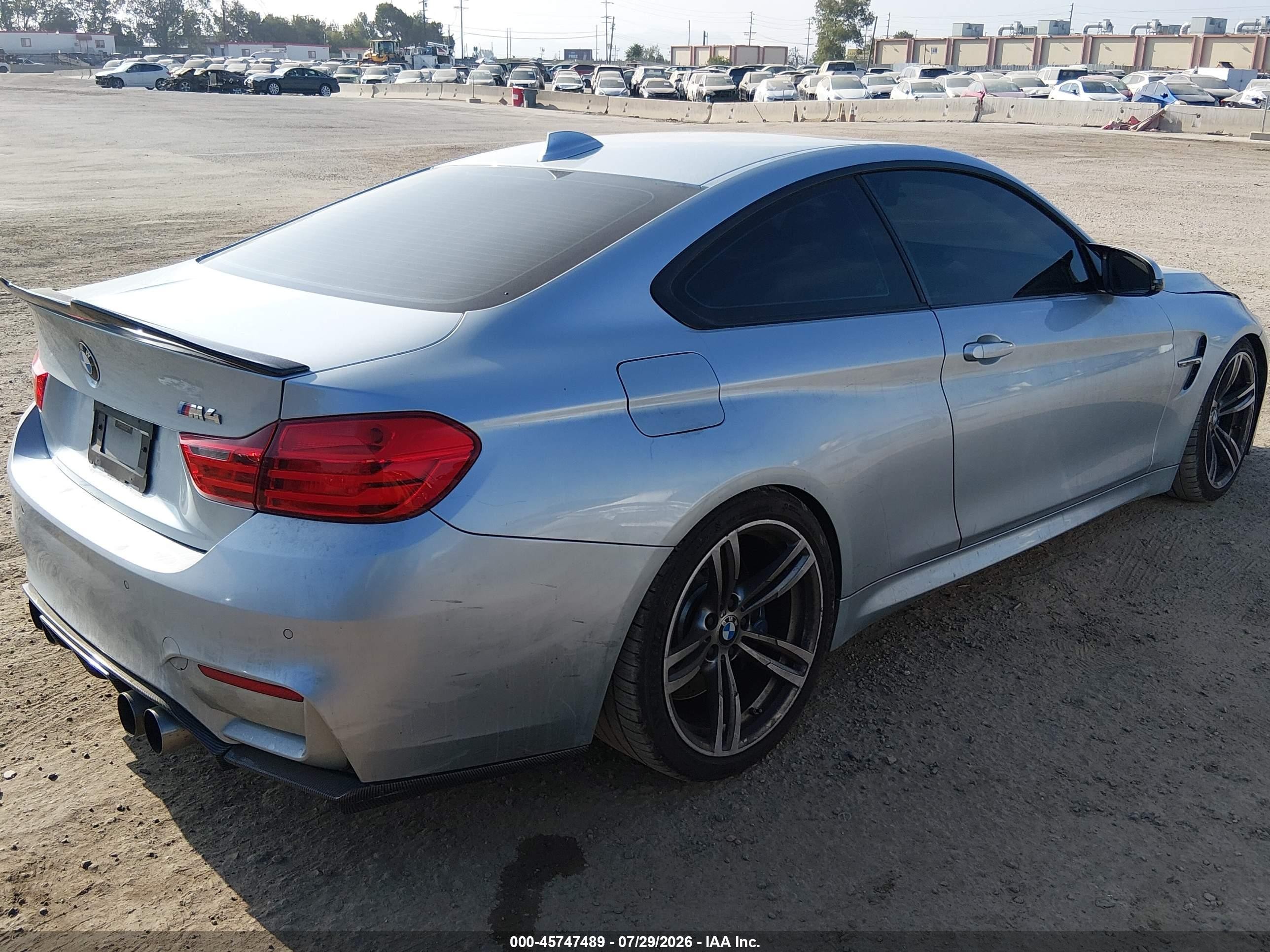 2015 Bmw M4   Gray vin: WBS3R9C52FK329836