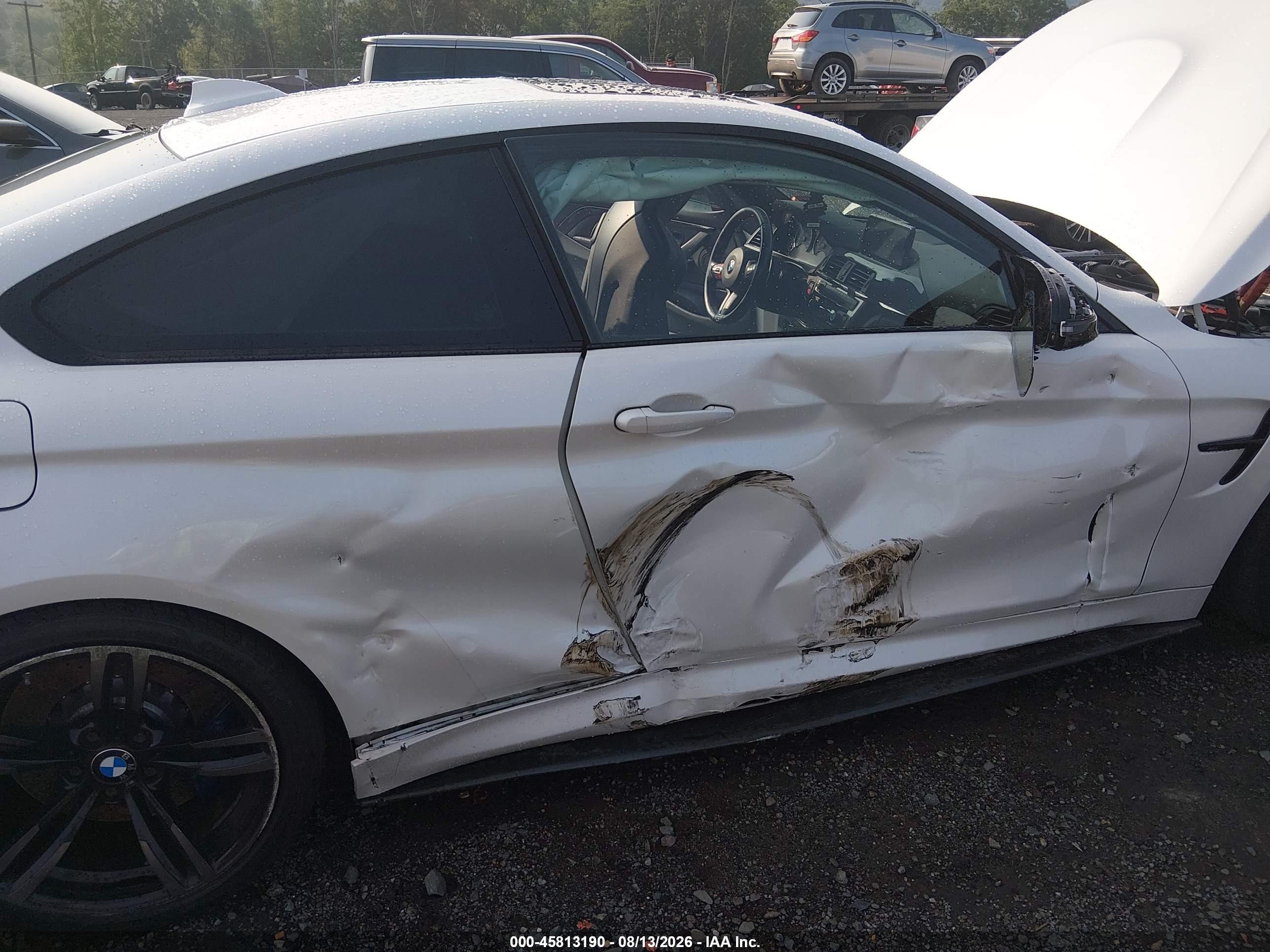 2015 Bmw M4   White vin: WBS3R9C52FK331196