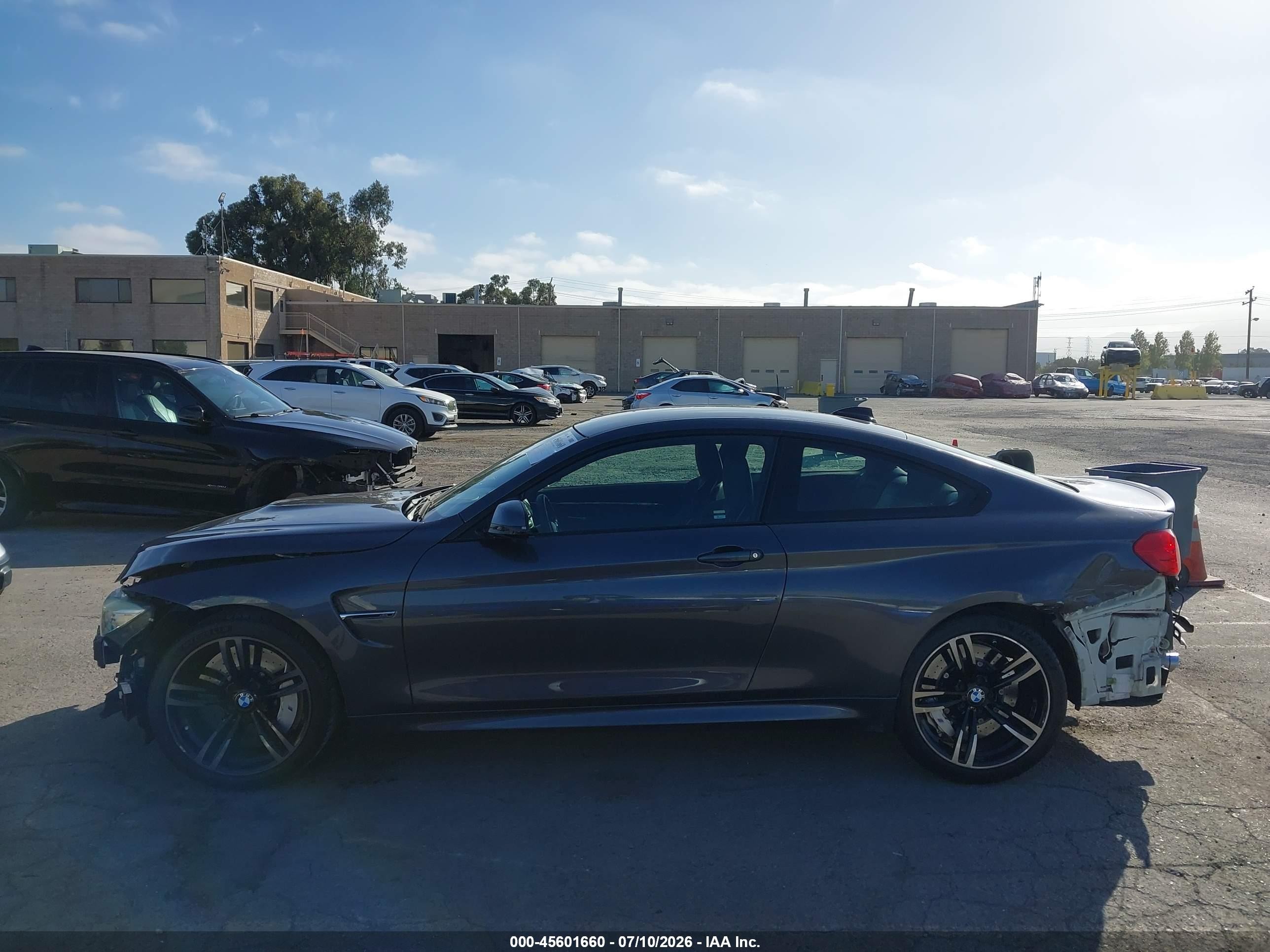2015 Bmw M4 Gray vin: WBS3R9C52FK331750
