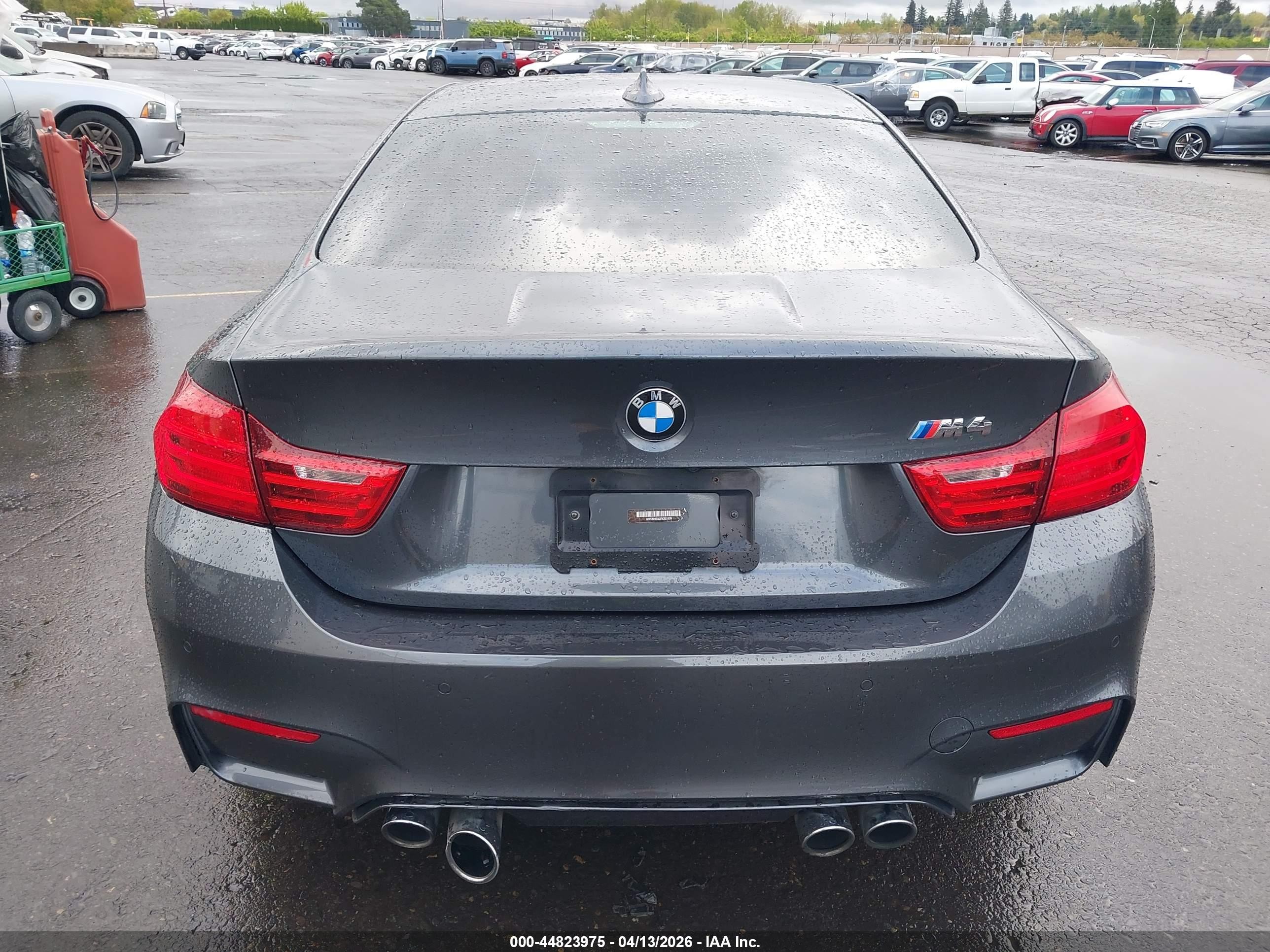 2015 Bmw M4   Black vin: WBS3R9C52FK331926