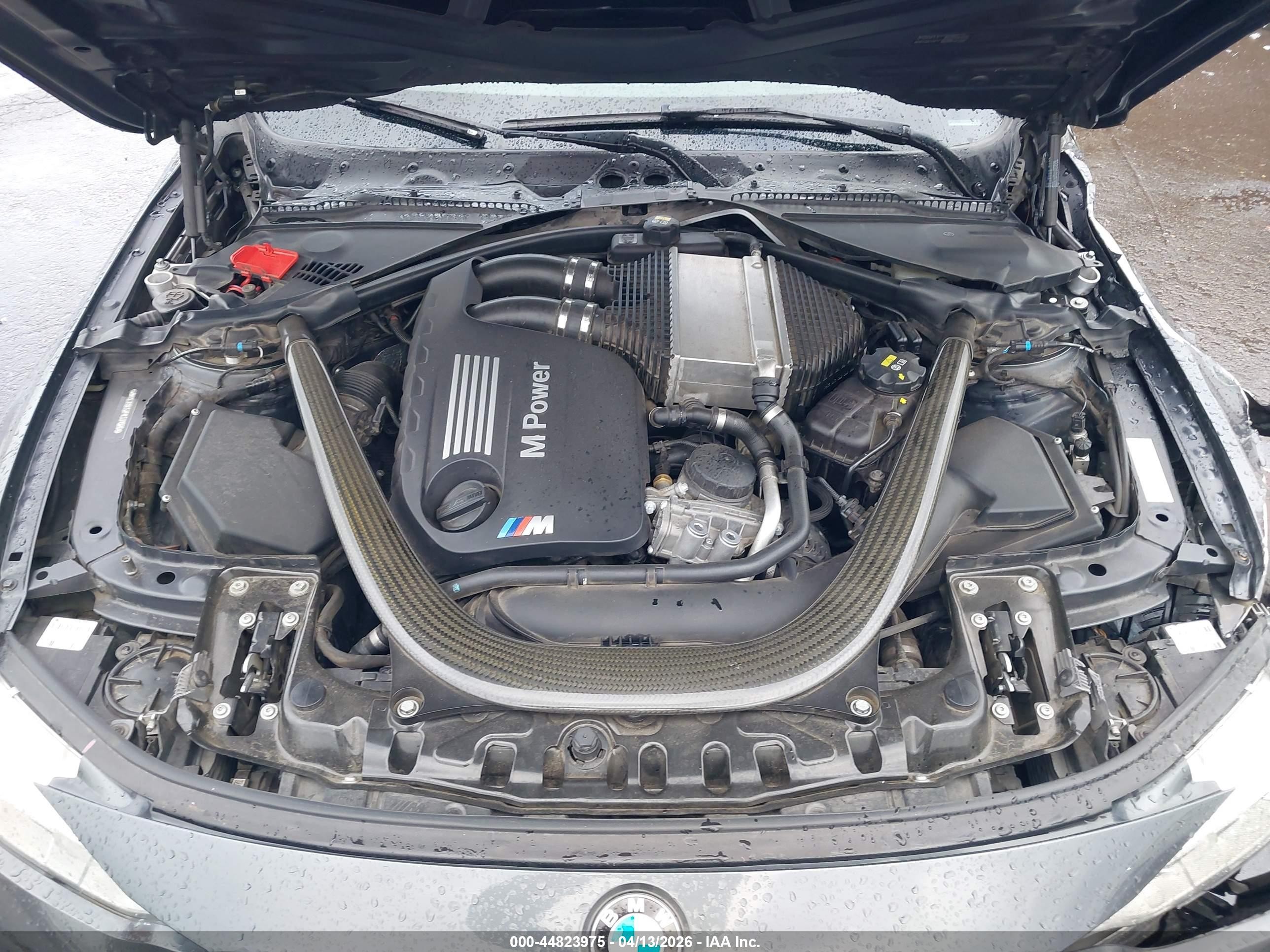 2015 Bmw M4   Black vin: WBS3R9C52FK331926