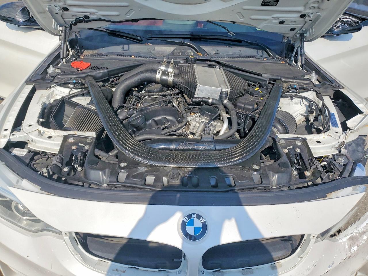 2015 Bmw M4 Белый vin: WBS3R9C53FK332535
