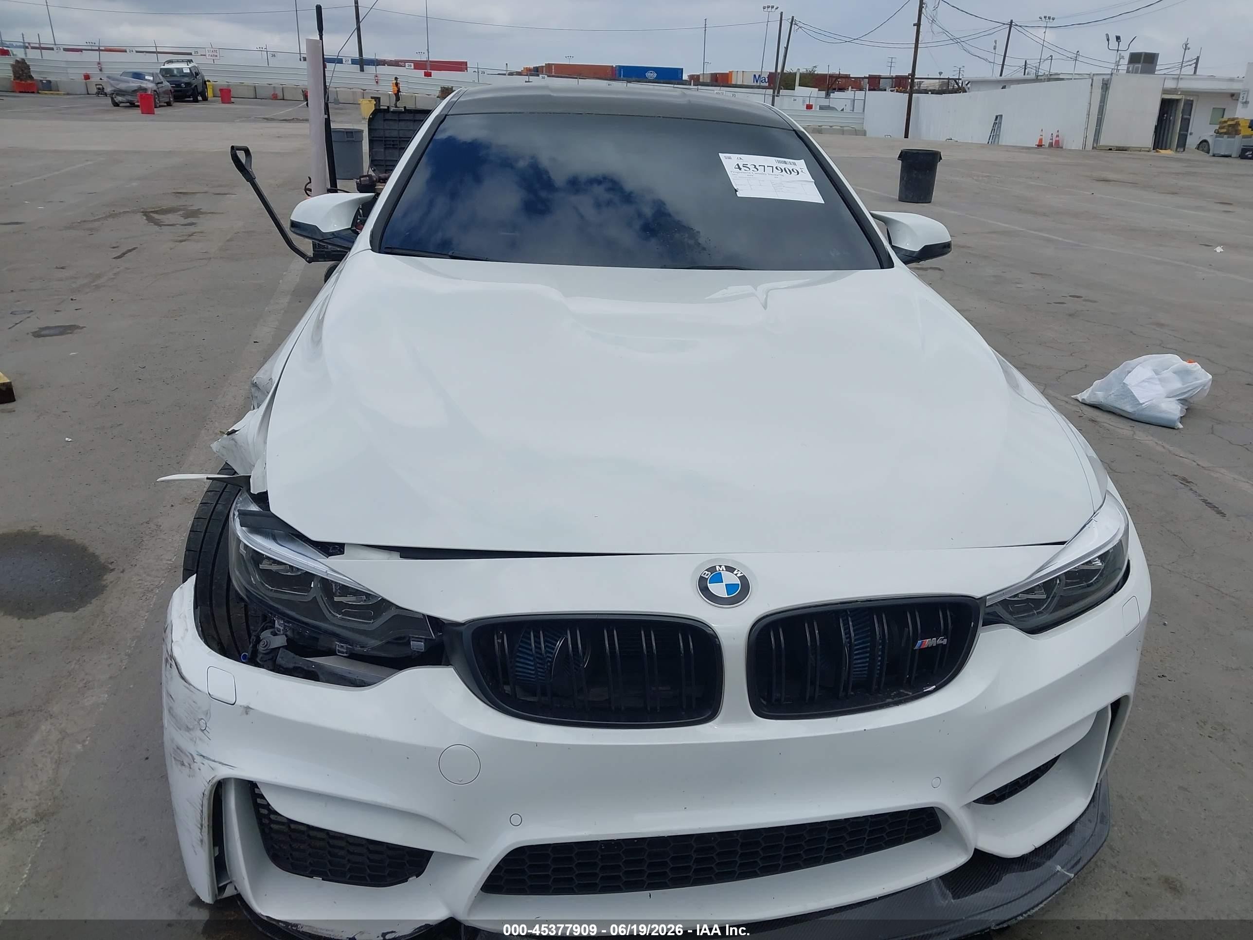 2015 Bmw M4 Белый vin: WBS3R9C55FK330432