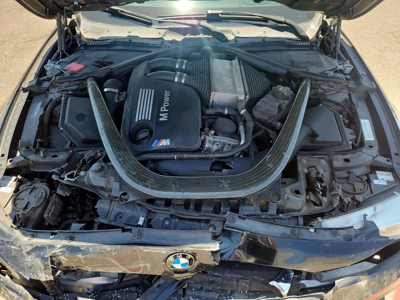 2015 Bmw M4 Черный vin: WBS3R9C56FK330908