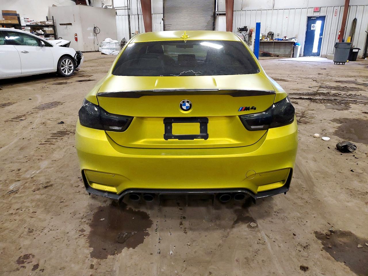 2015 Bmw M4 Green vin: WBS3R9C56FK332643