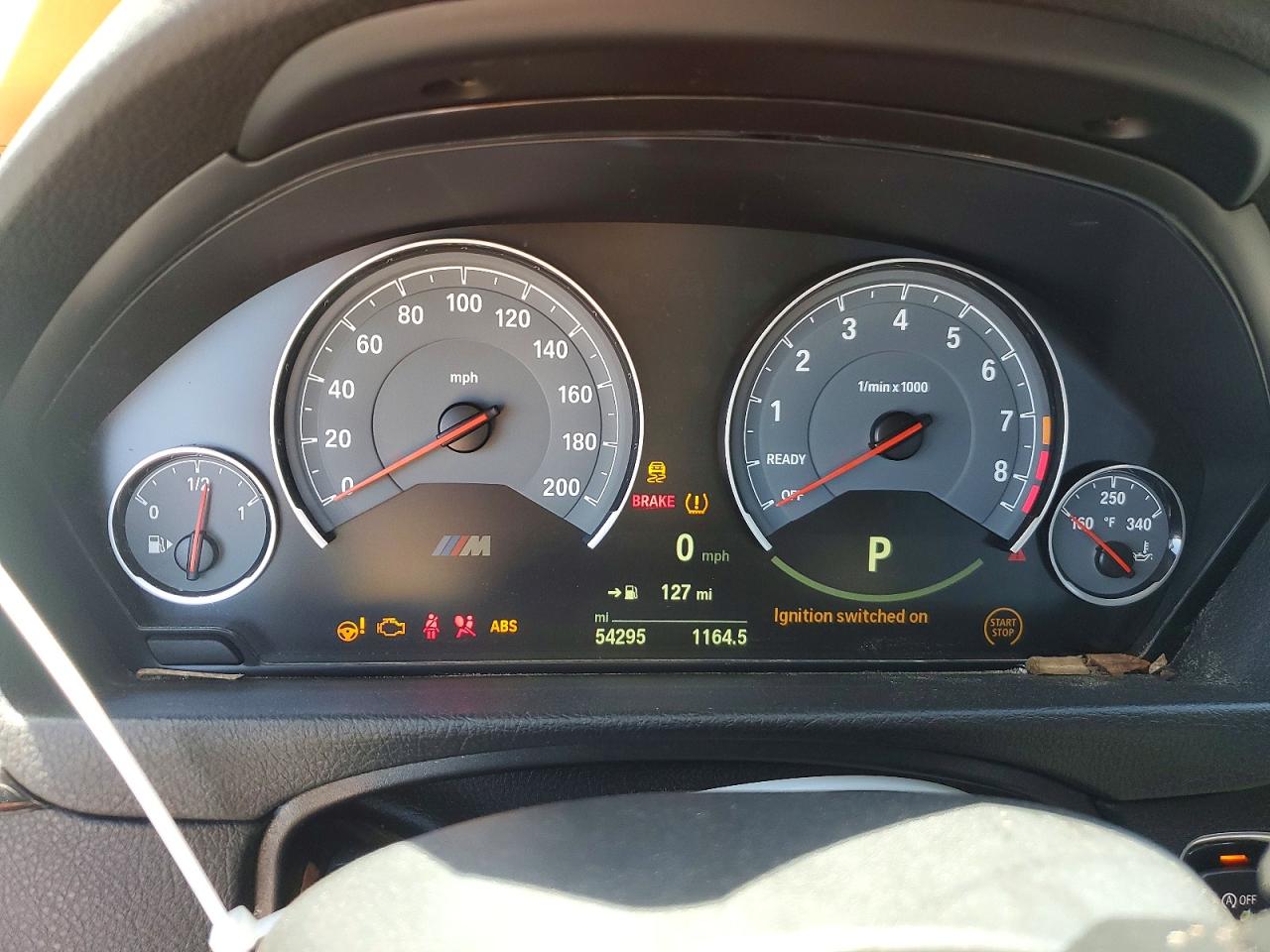2015 Bmw M4 Белый vin: WBS3R9C58FK330070