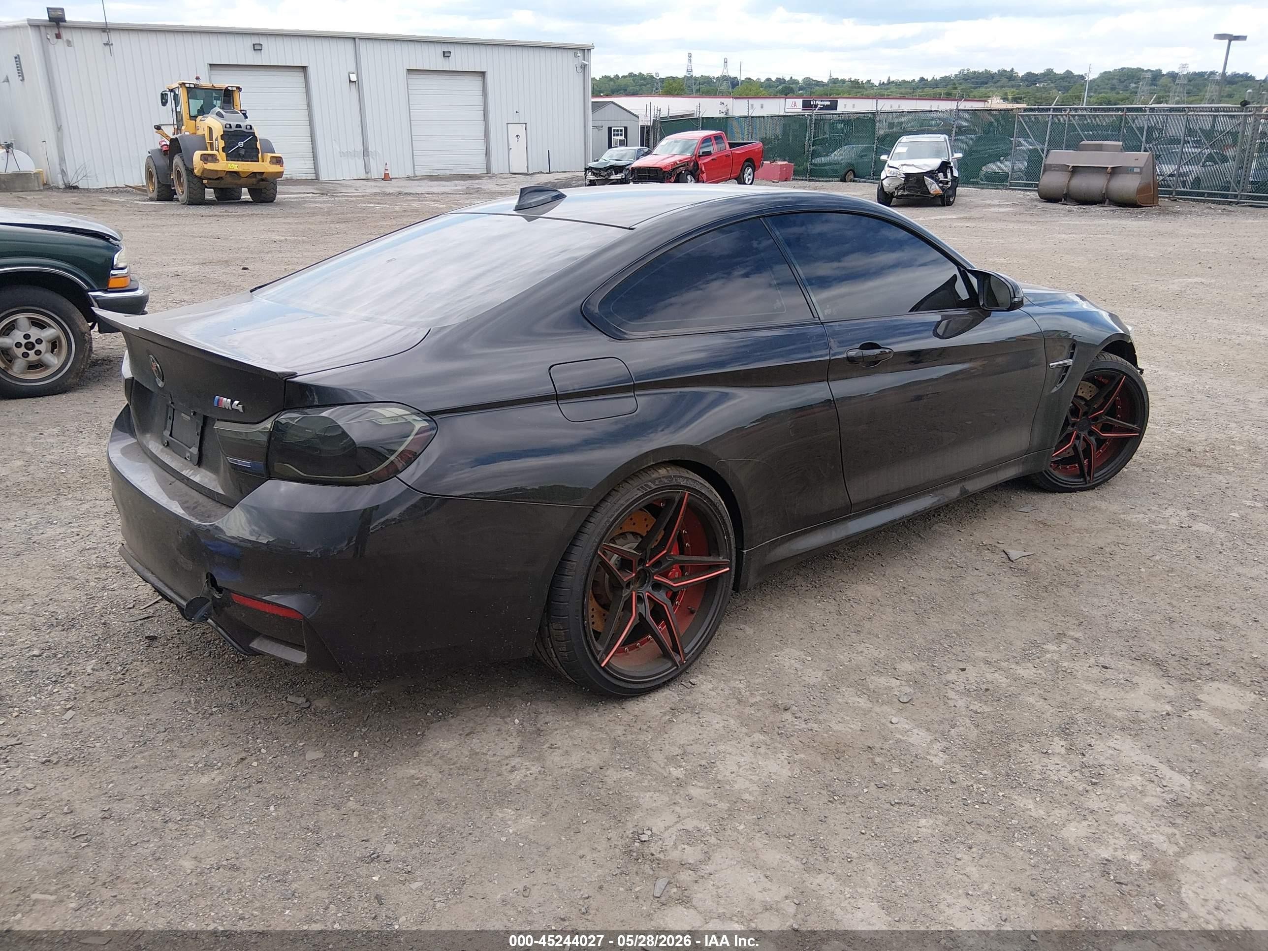 2015 Bmw M4   Black vin: WBS3R9C58FK331185