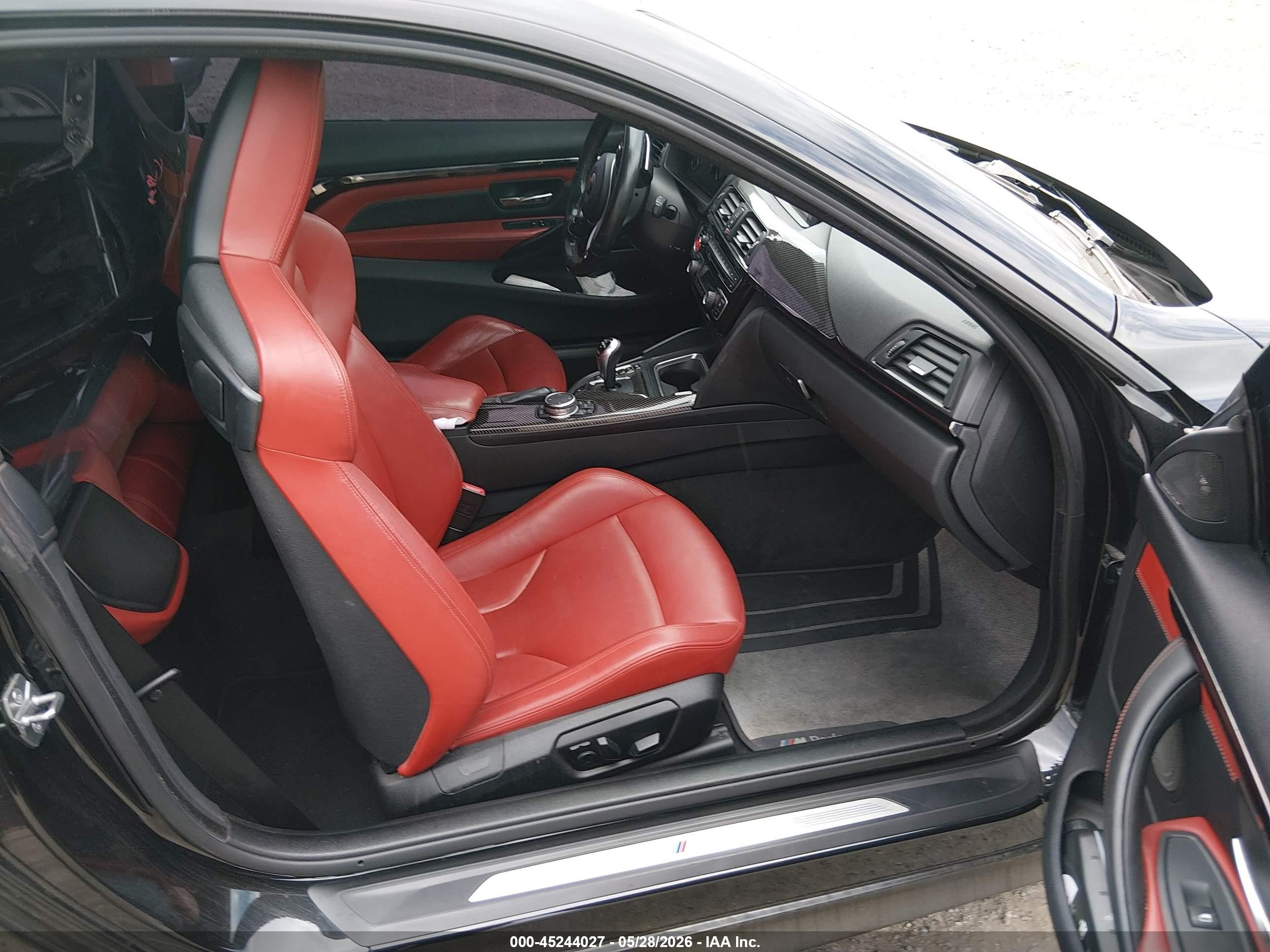 2015 Bmw M4   Black vin: WBS3R9C58FK331185