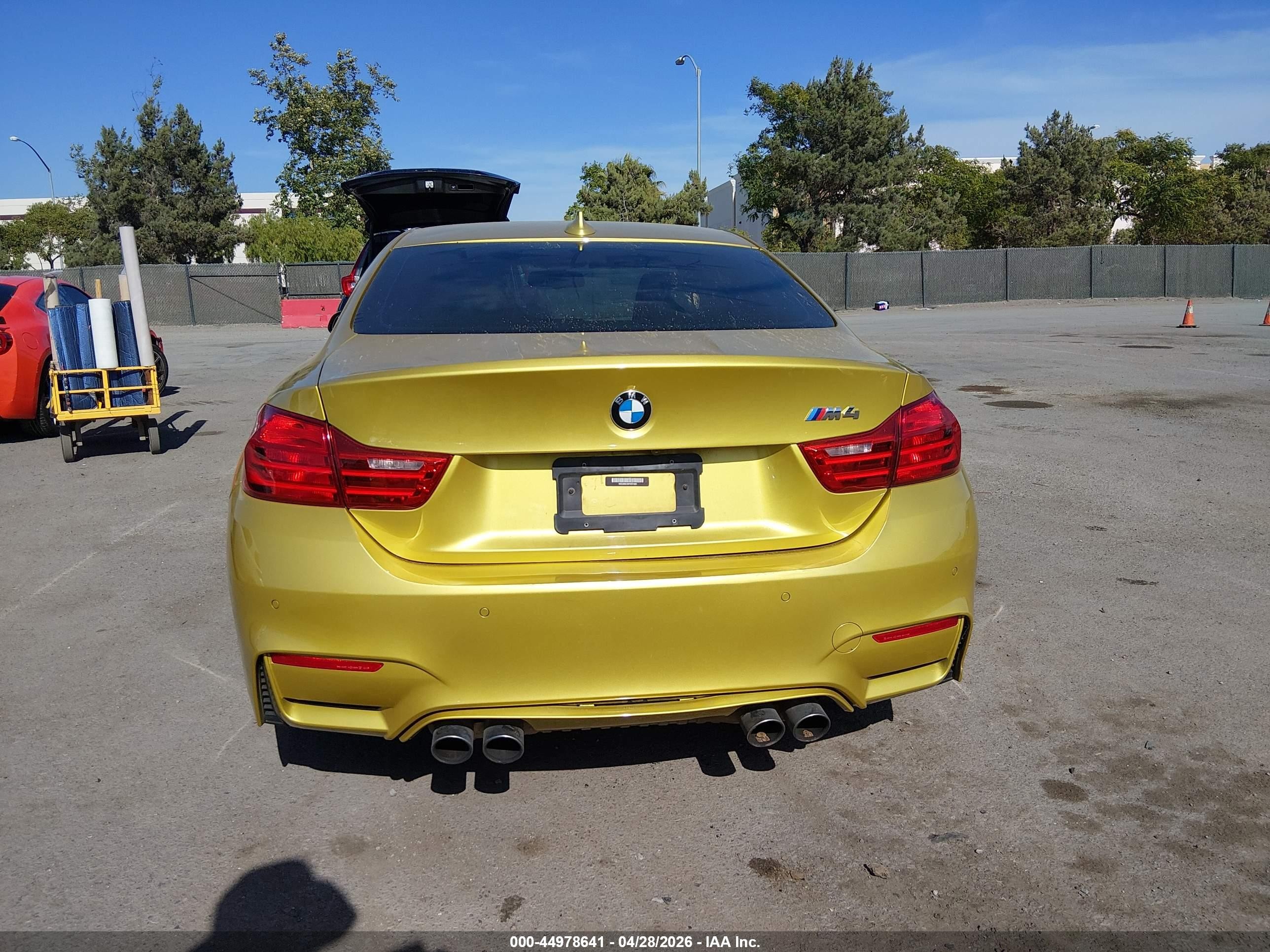 2015 Bmw M4 Green vin: WBS3R9C59FK331681