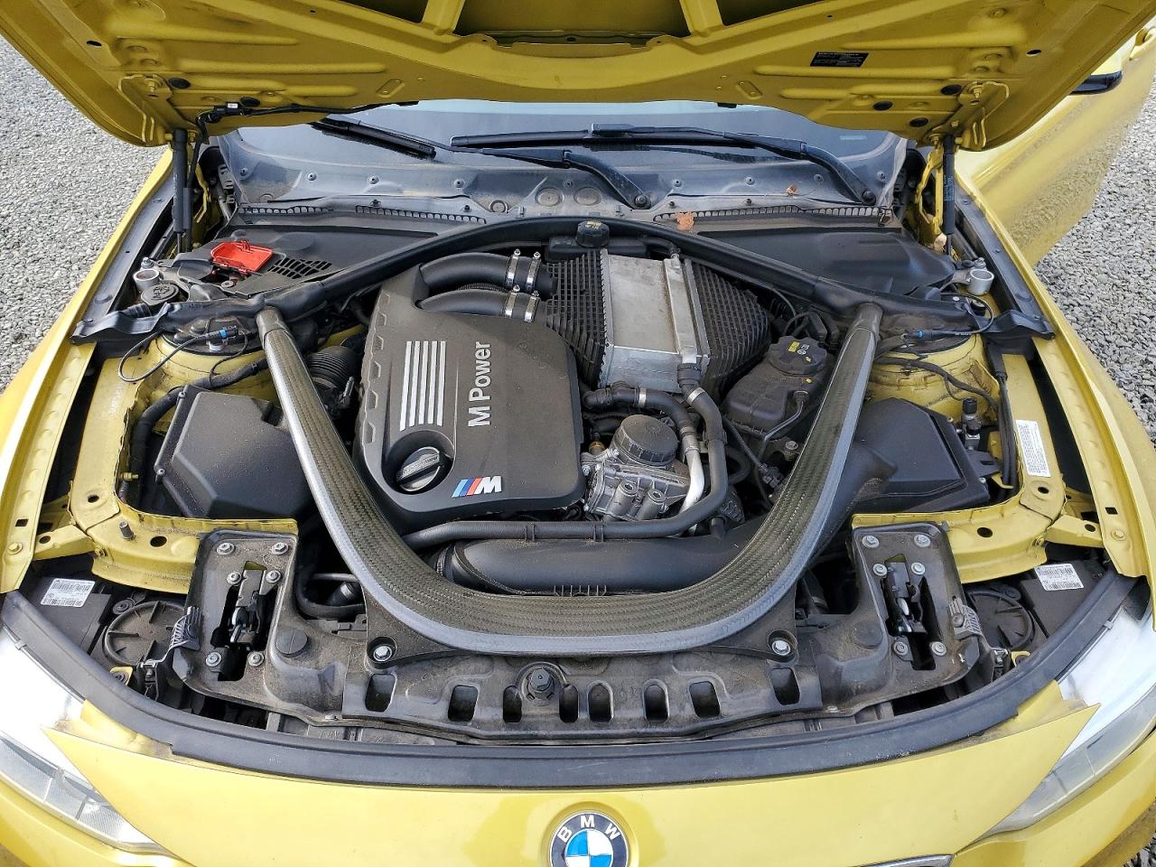 2015 Bmw M4 Competition Gold vin: WBS3R9C59FK332085