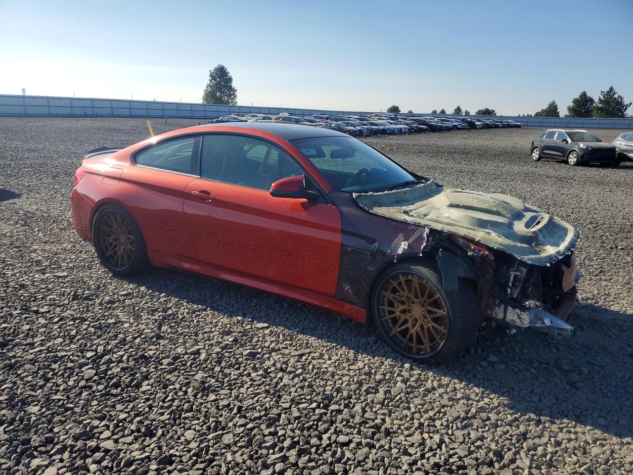 2015 Bmw M4 Orange vin: WBS3R9C59FK332247