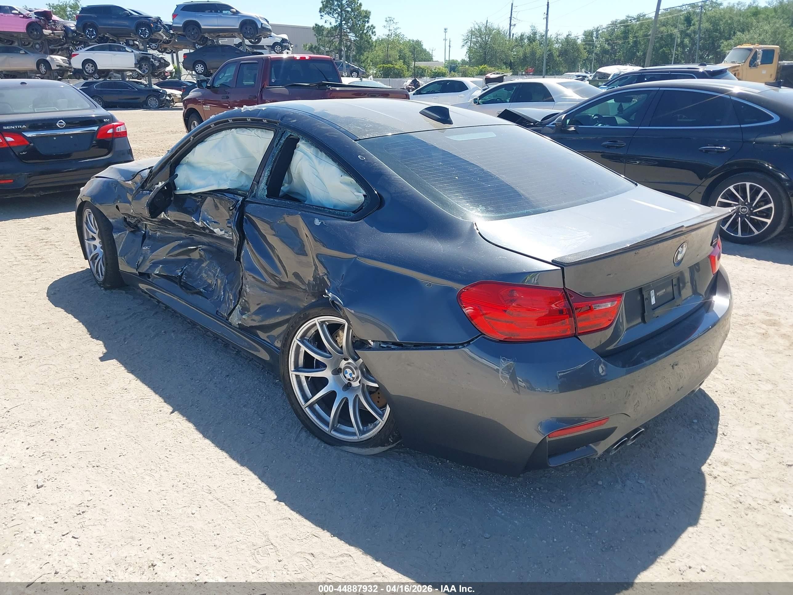 2015 Bmw M4   Gray vin: WBS3R9C59FK332457