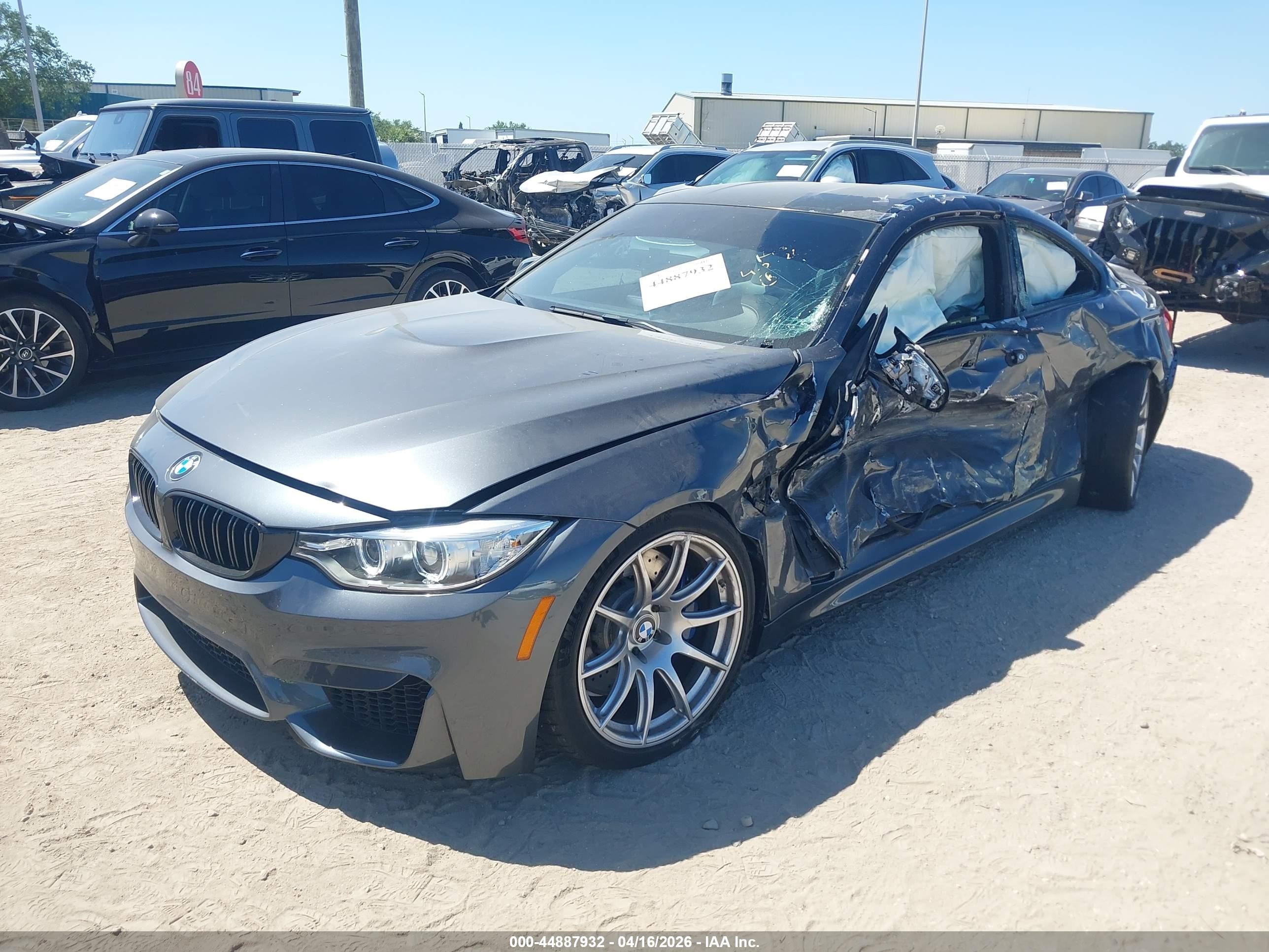 2015 Bmw M4   Gray vin: WBS3R9C59FK332457