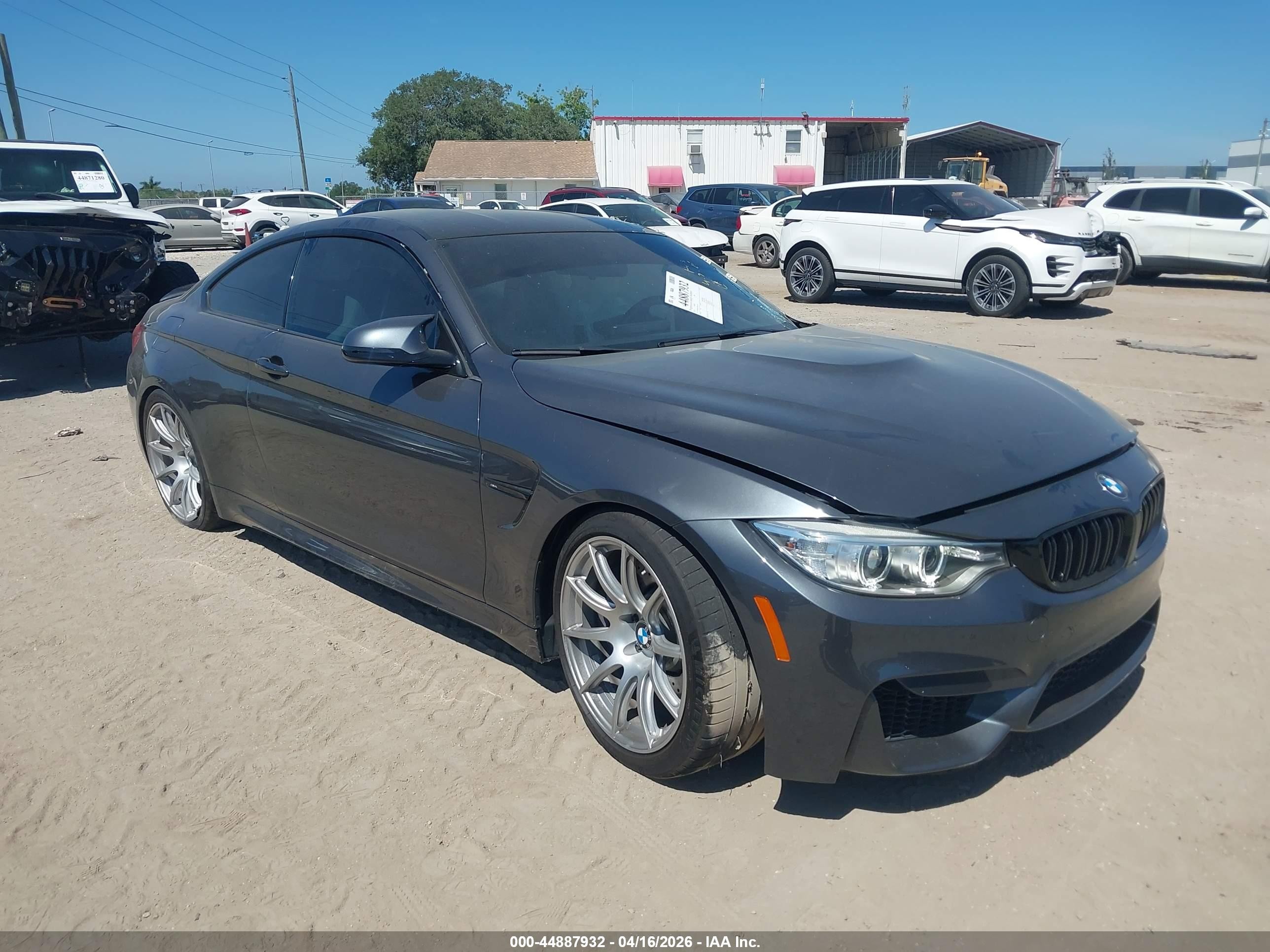 2015 Bmw M4   Gray vin: WBS3R9C59FK332457