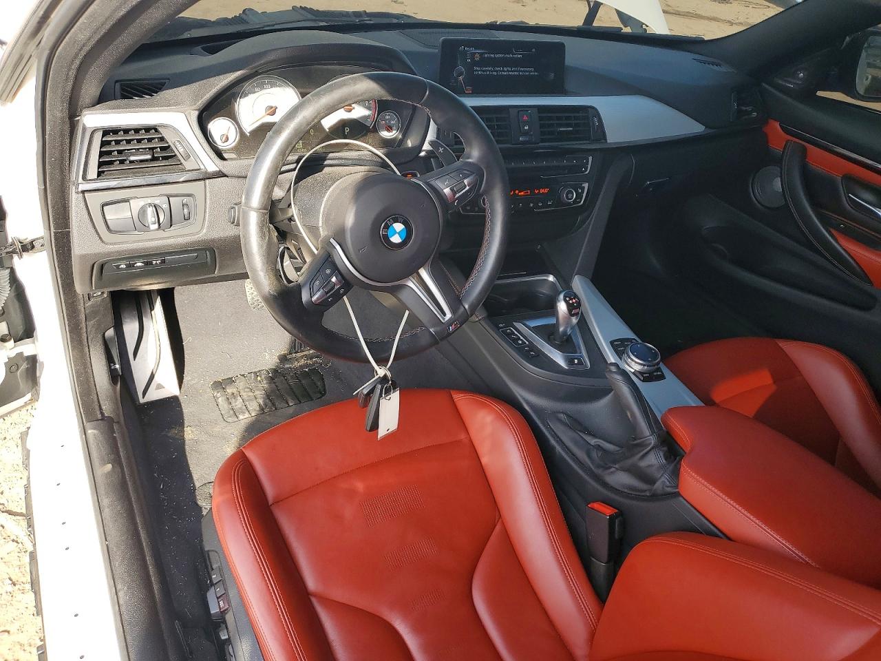 2015 Bmw M4 White vin: WBS3R9C5XFK329941