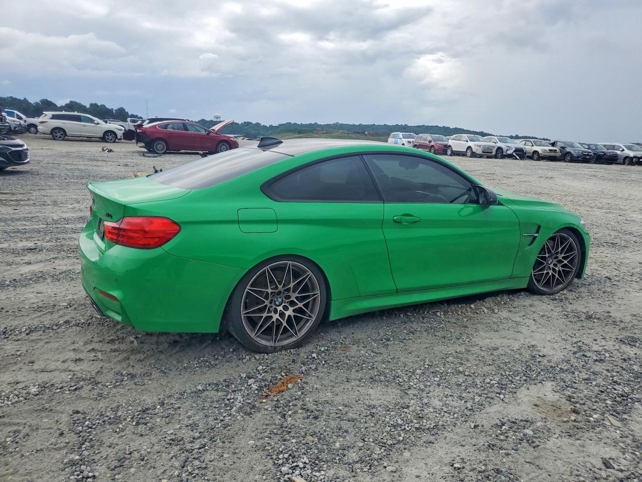 2015 Bmw M4 Green vin: WBS3R9C5XFK333648