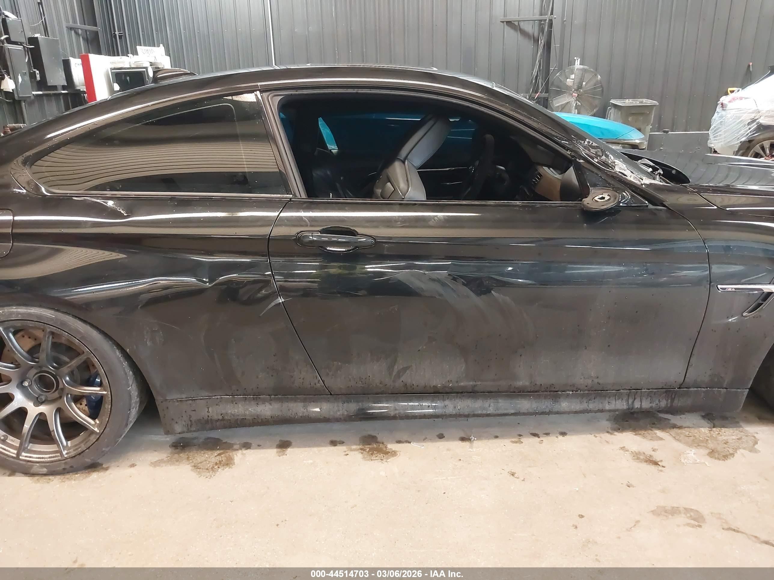 2015 Bmw M4   Black vin: WBS3R9C5XFK334413