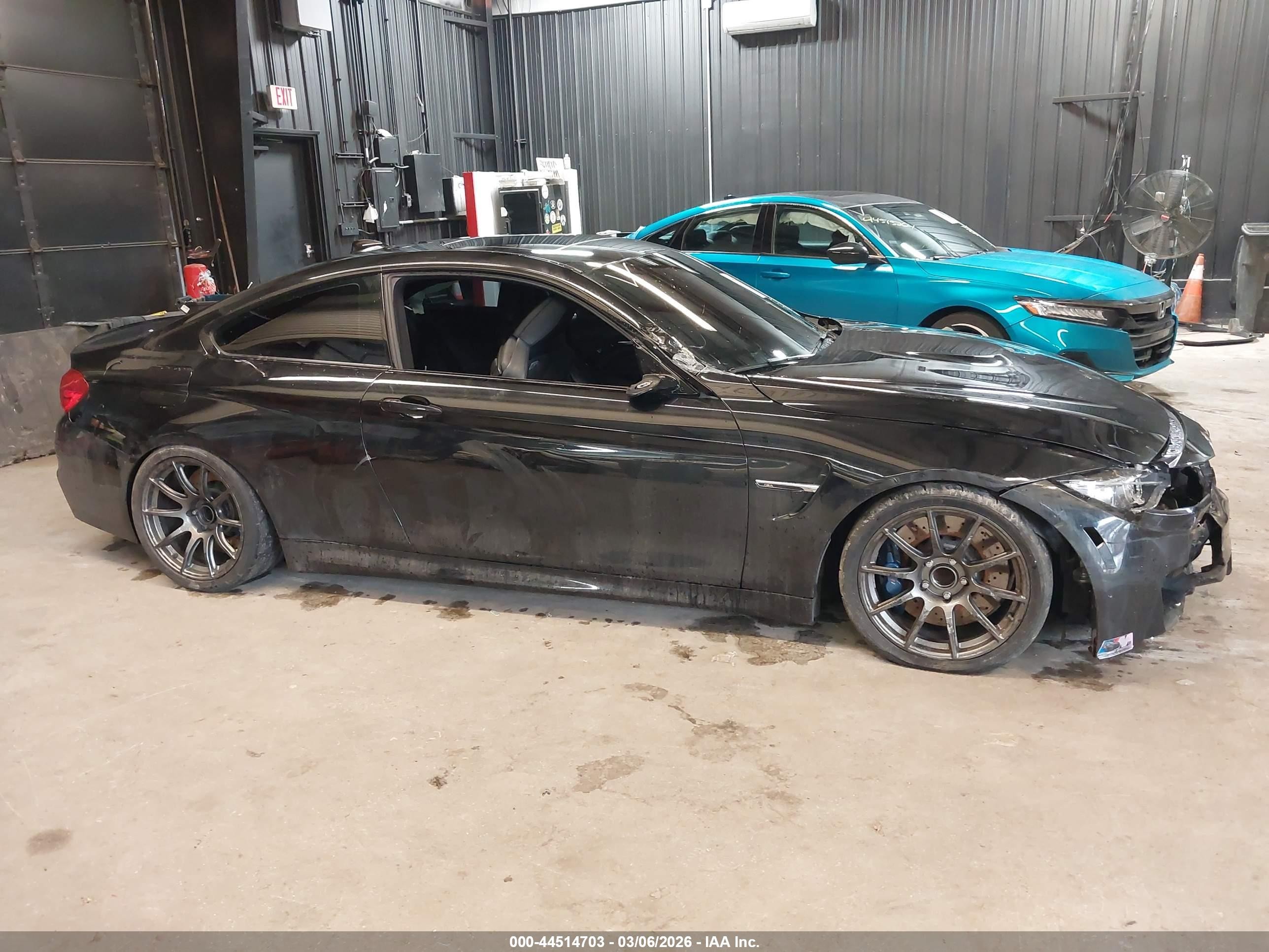 2015 Bmw M4   Black vin: WBS3R9C5XFK334413