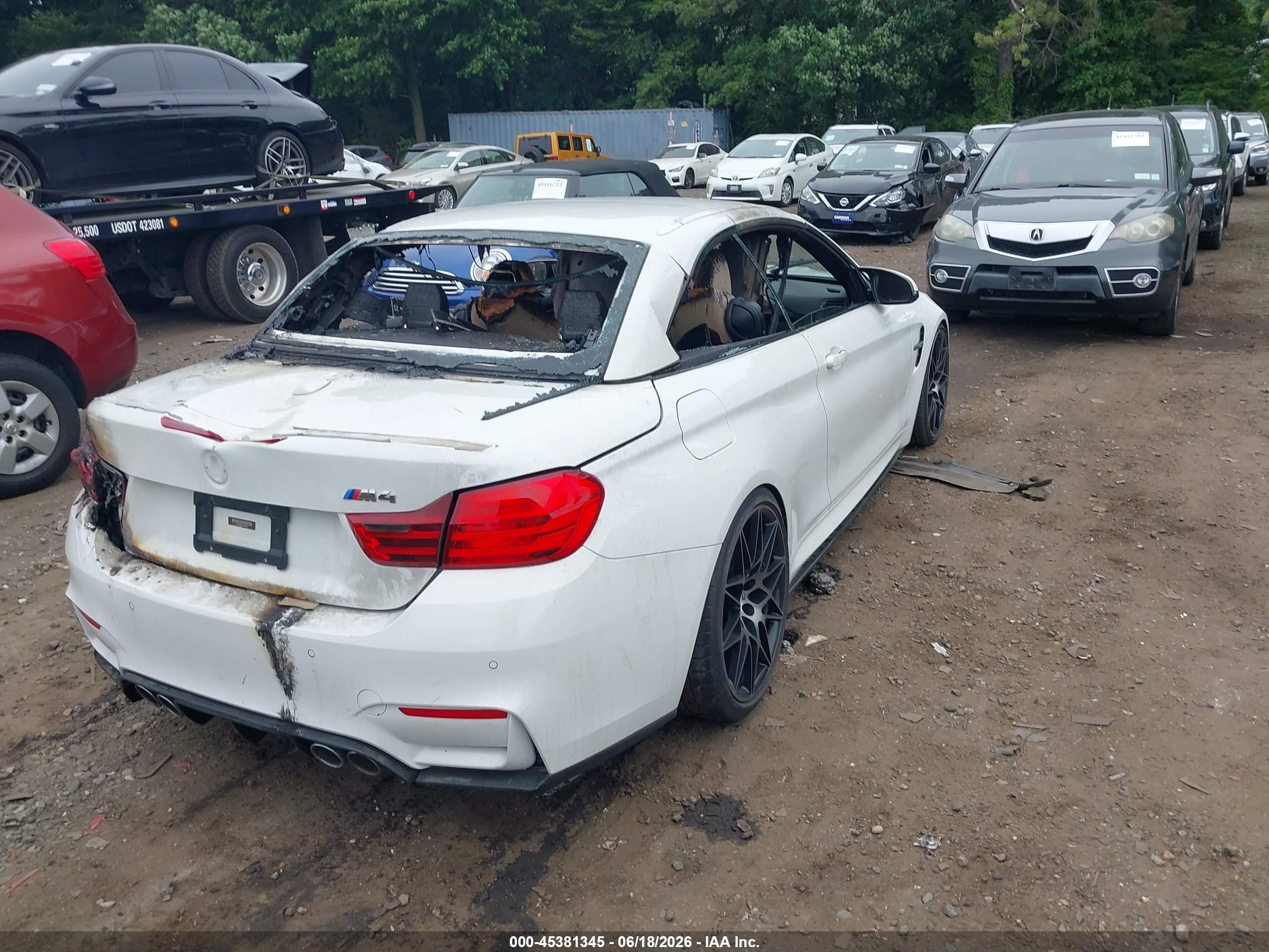 2015 Bmw M4   White vin: WBS3U9C52FP968218
