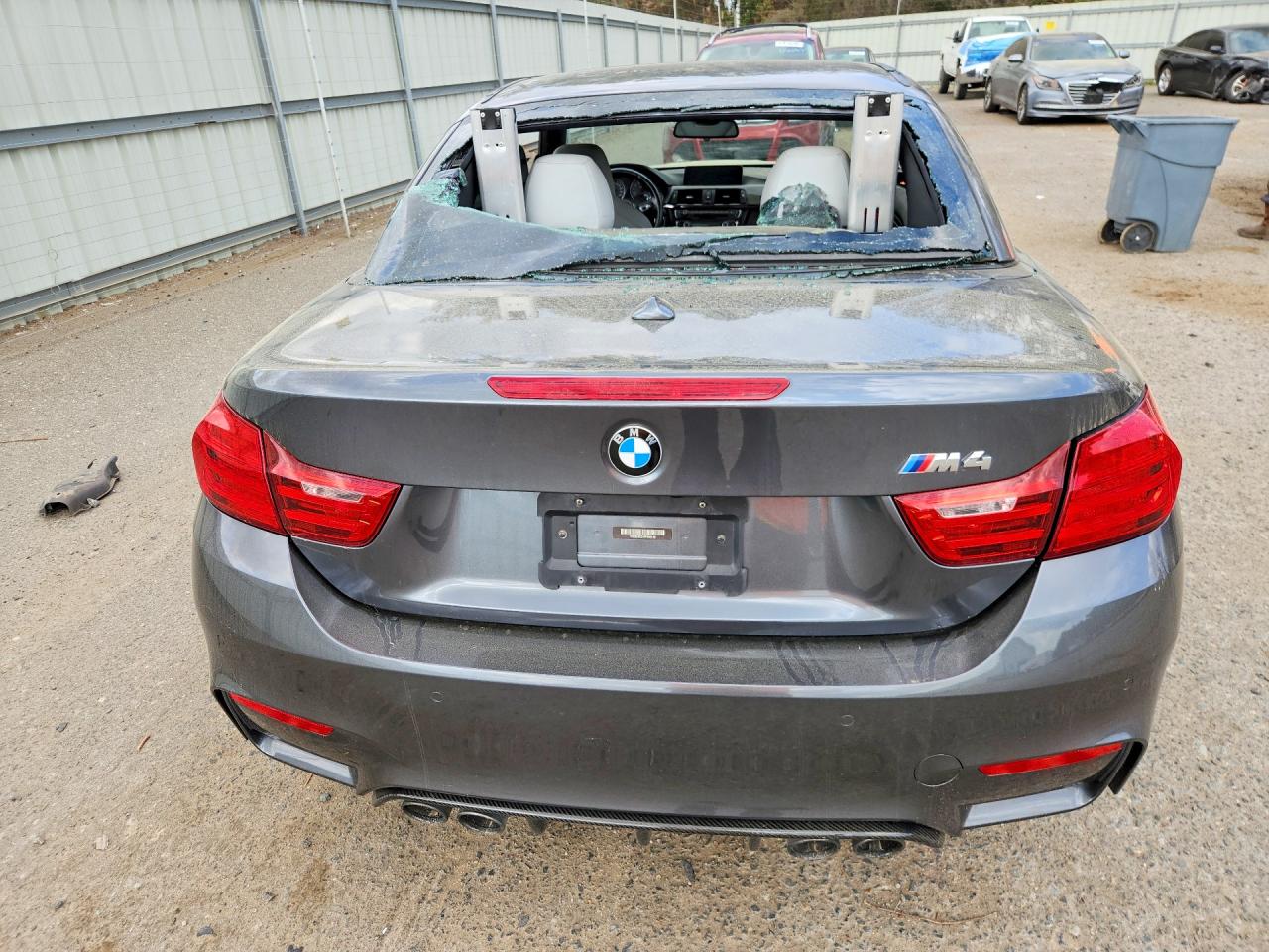 2015 Bmw Motorrad M4 Серый vin: WBS3U9C53FP968132
